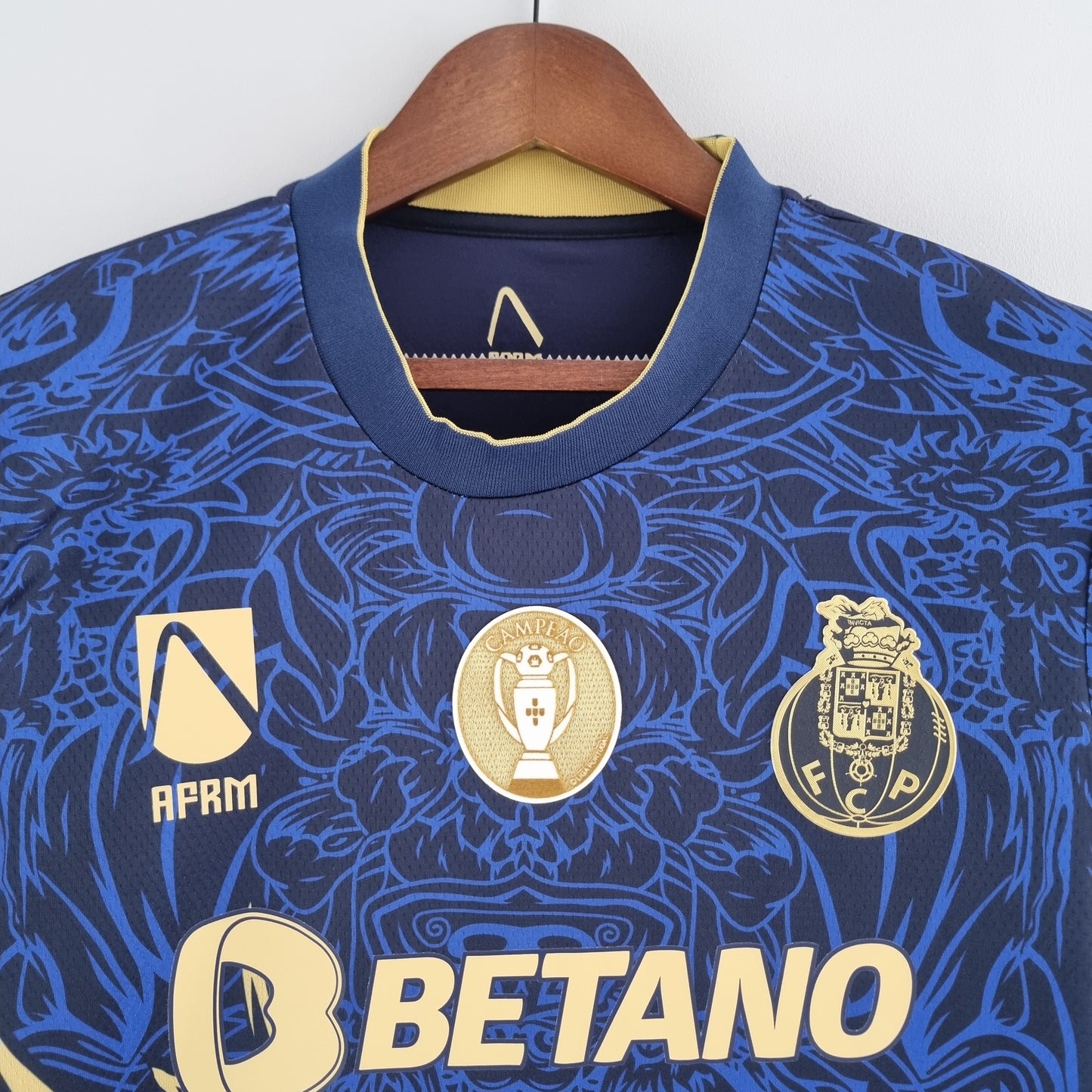 Porto’s Special Edition “Blue Dragon” - Classic XI
