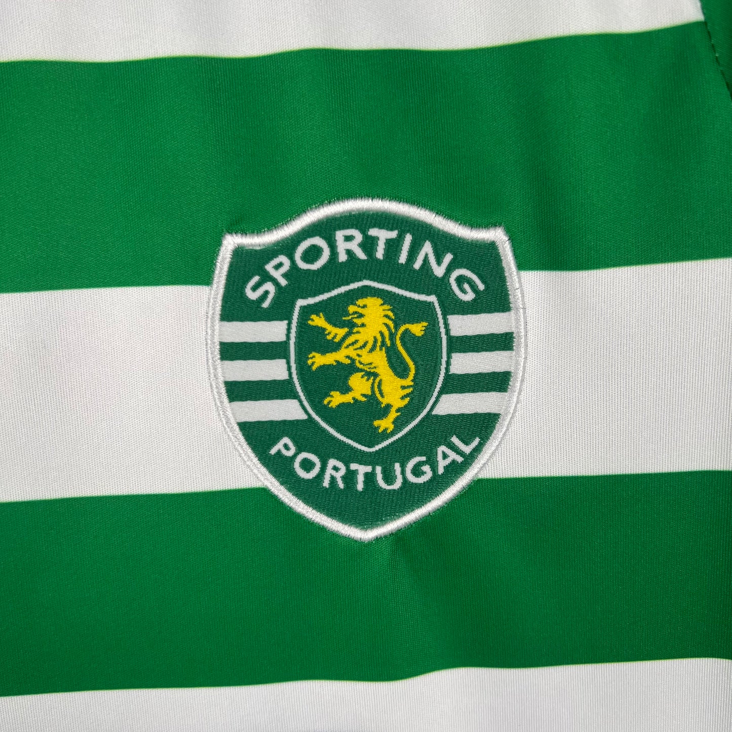 Sporting Lisbona’s Home Jersey 03/04 - Classic XI