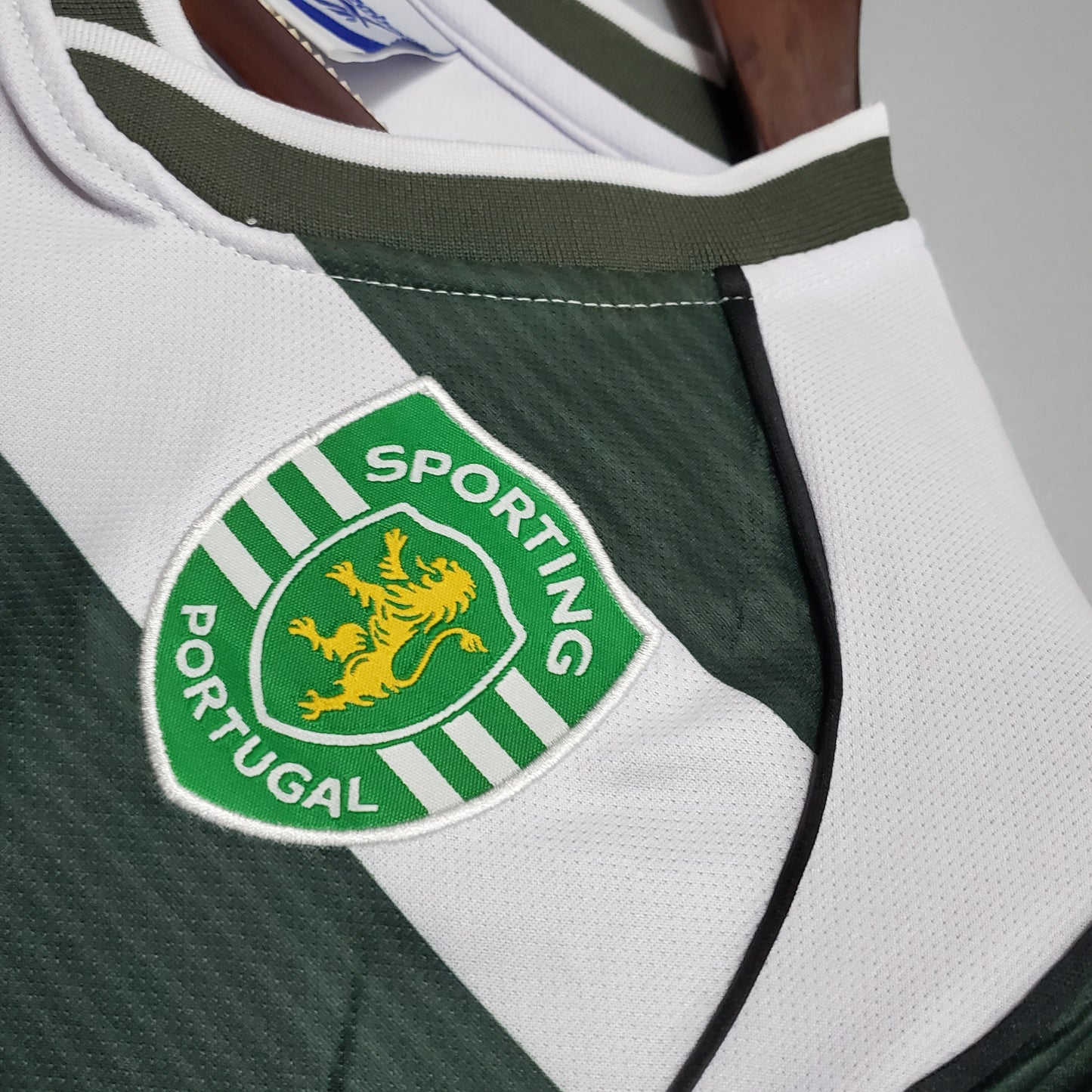 Sporting Lisbona’s Home Jersey 01/02 - Classic XI