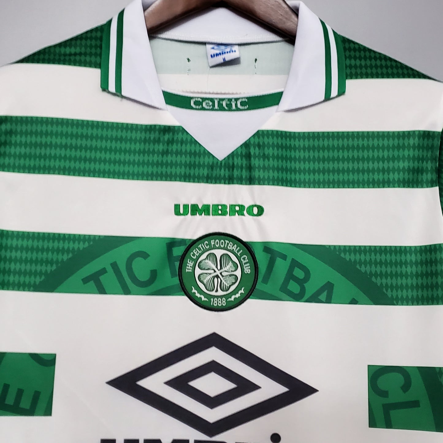 Celtic’s Home Jersey 98/99 - Classic XI