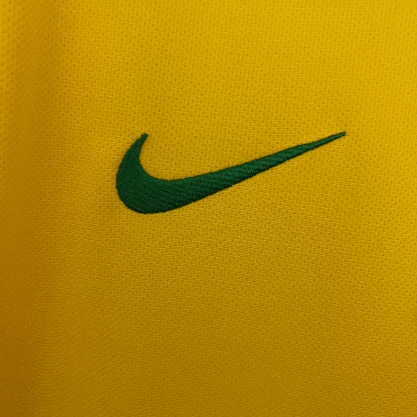 Brasil’s Home Jersey 2010 - Classic XI