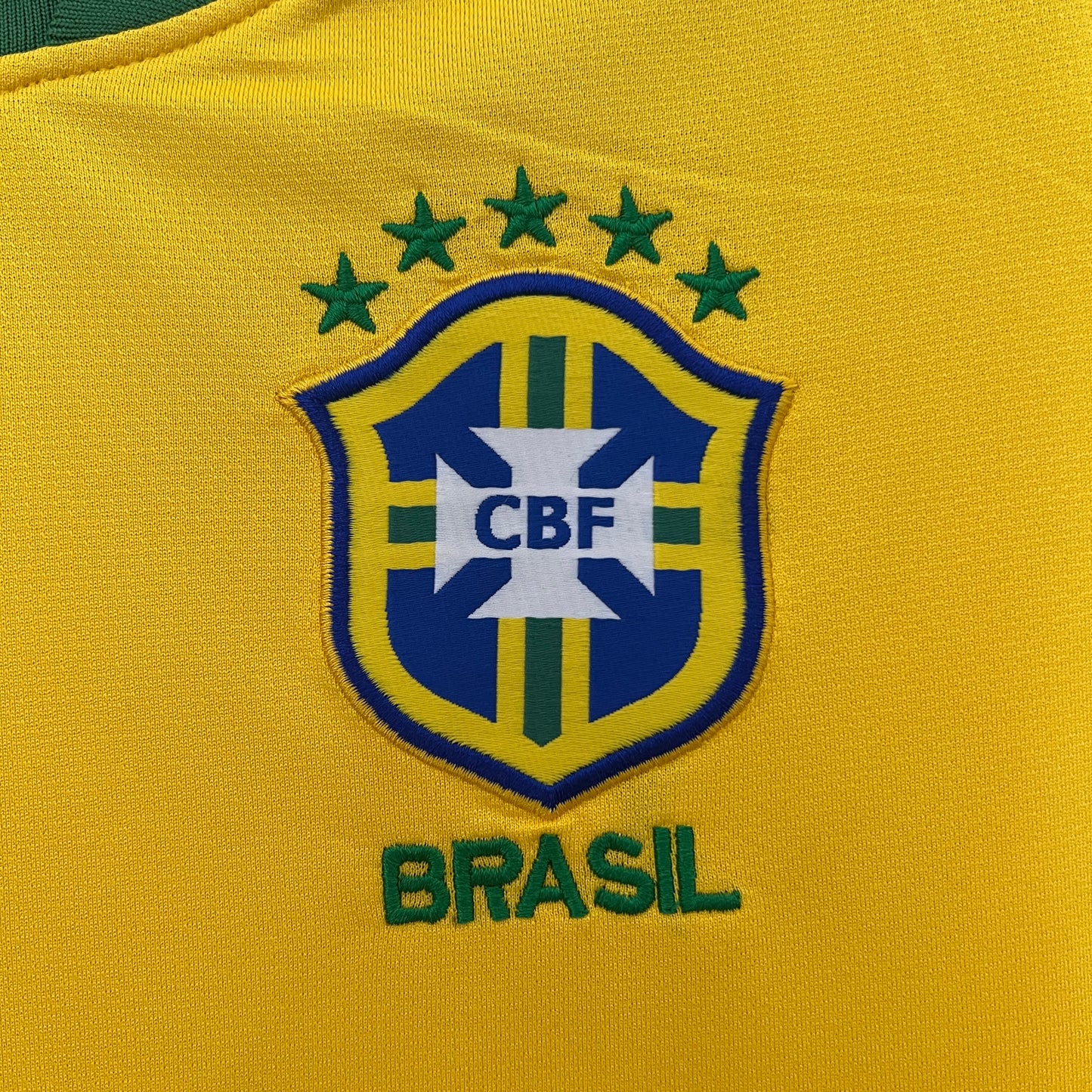 Brasil’s Home Jersey 2006 - Classic XI