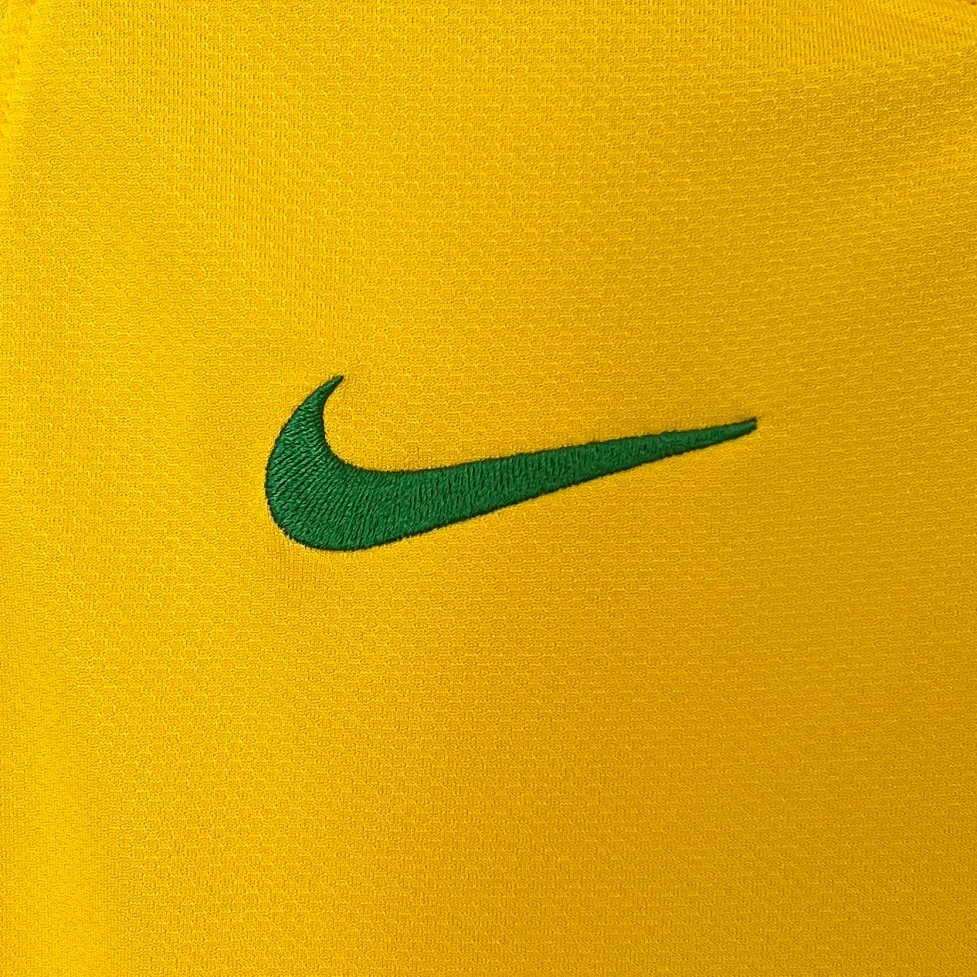 Brasil’s Home Jersey 2006 - Classic XI