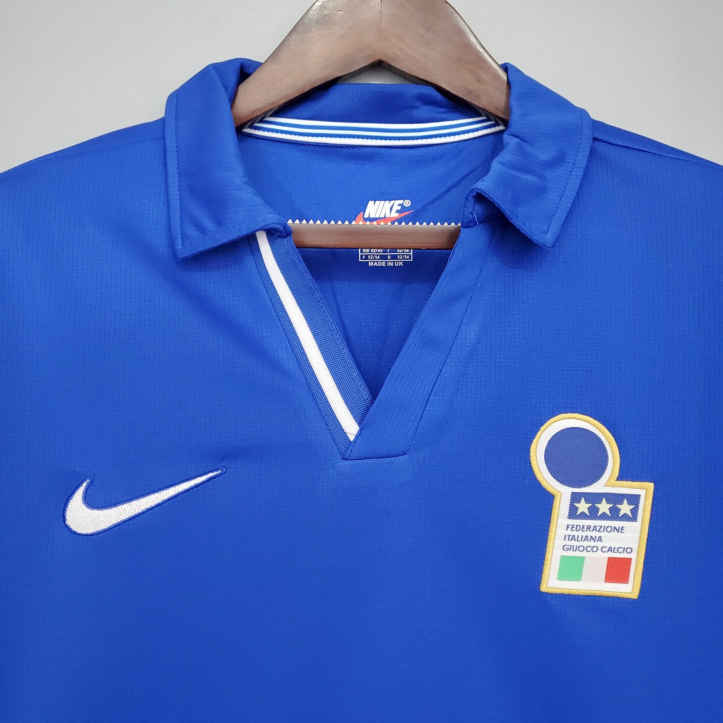 Italy’s Home Jersey 1998 - Classic XI