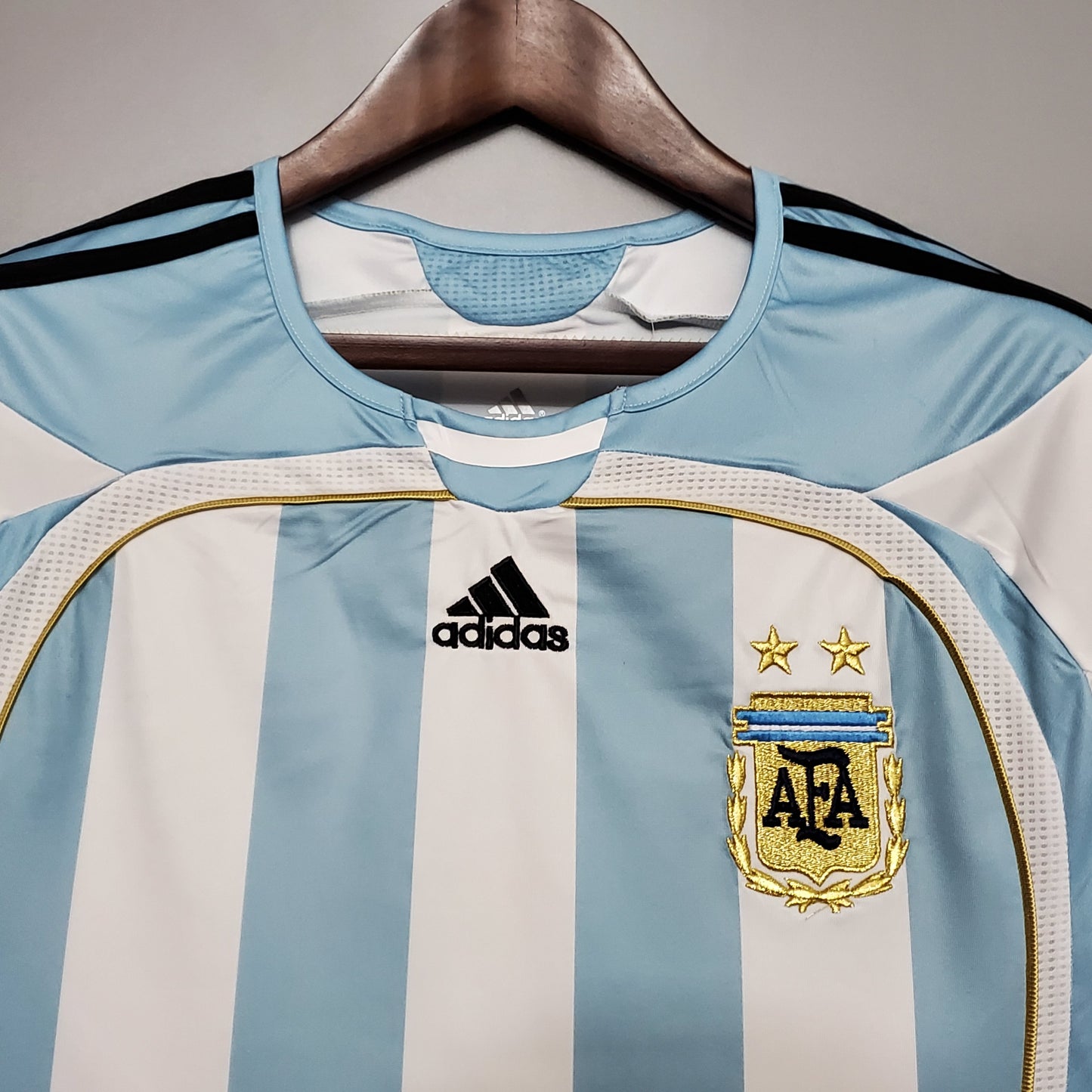 Argentina’s Home Jersey 2006 - Classic XI