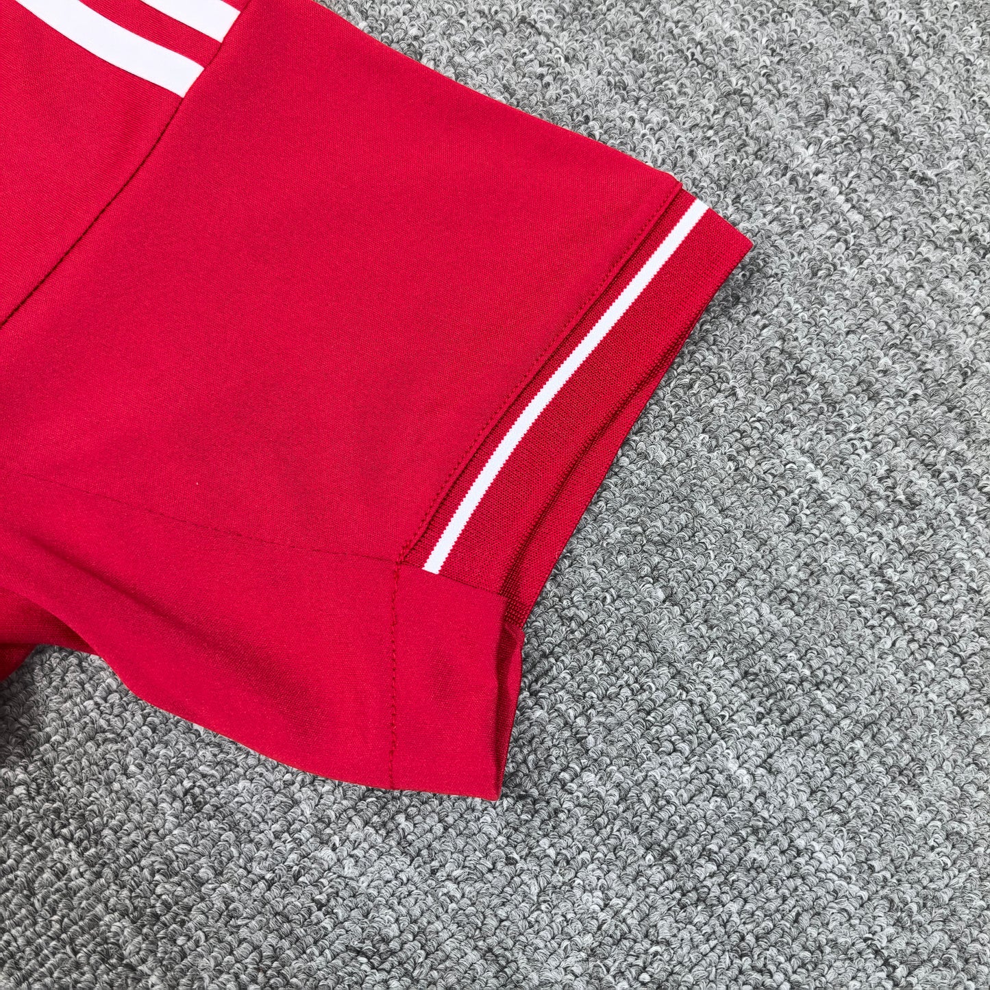 Liverpool’s Home Jersey 2025/26 | Classic XI