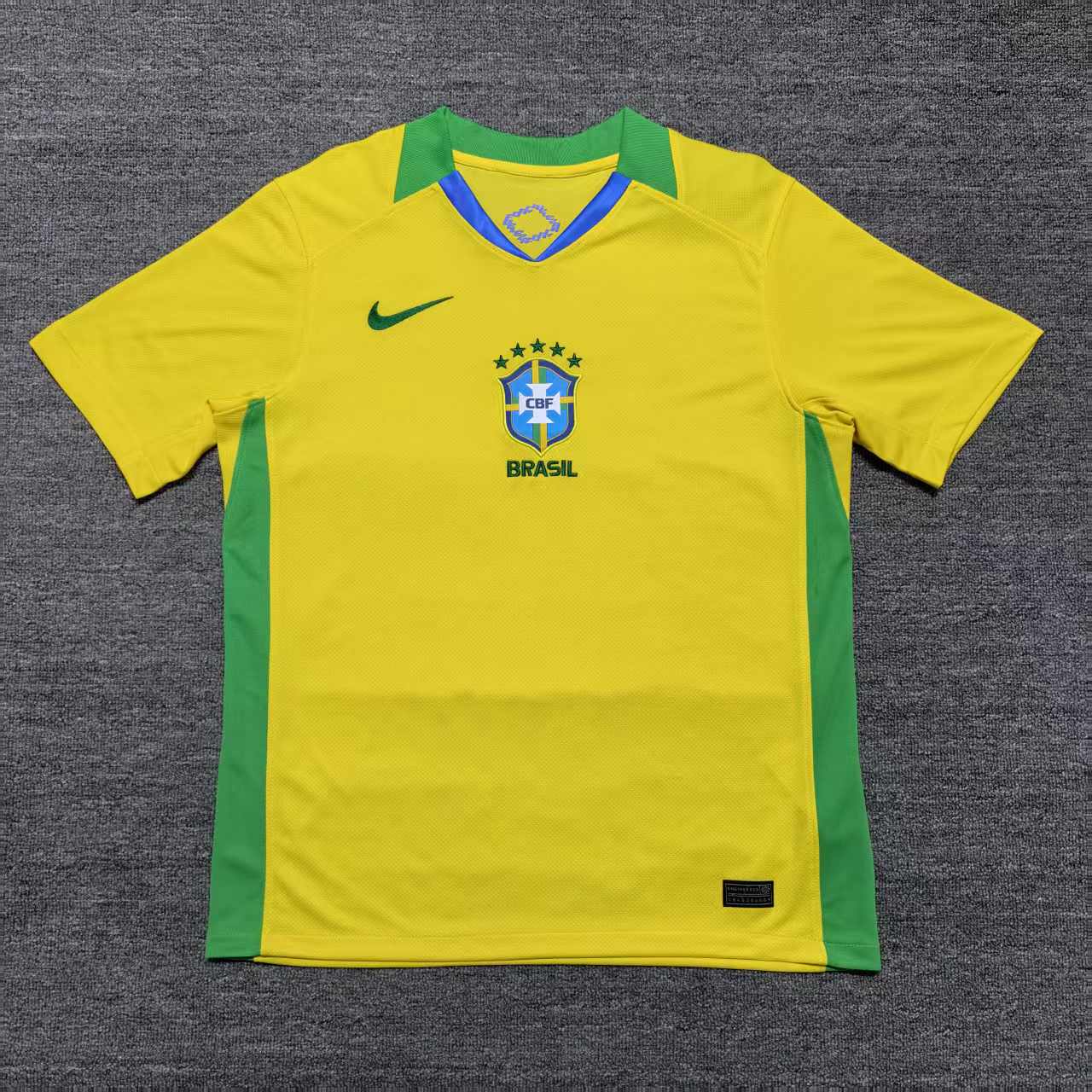 Brasil’s Home Jersey 2025/26 | Classic XI