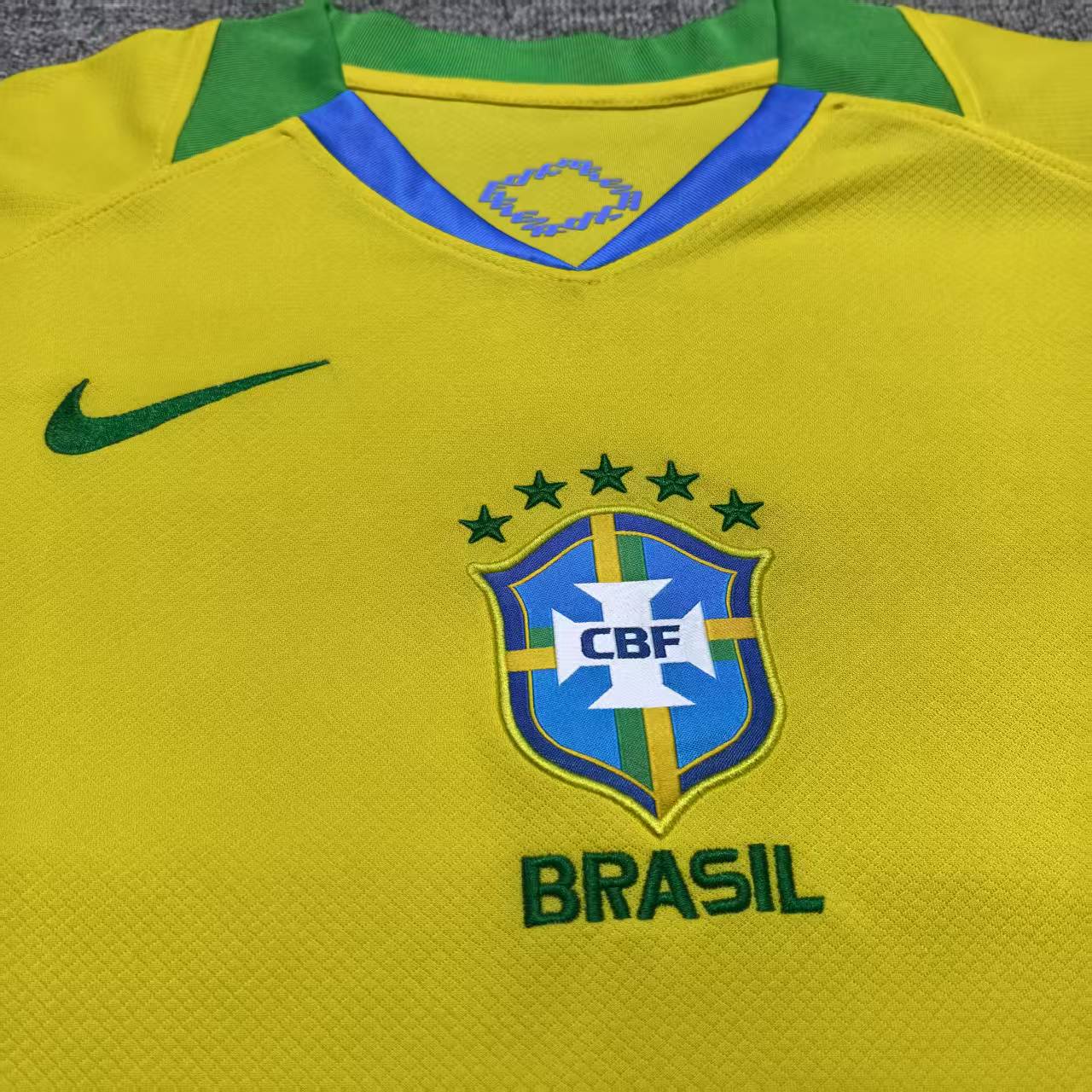 Brasil’s Home Jersey 2025/26 | Classic XI
