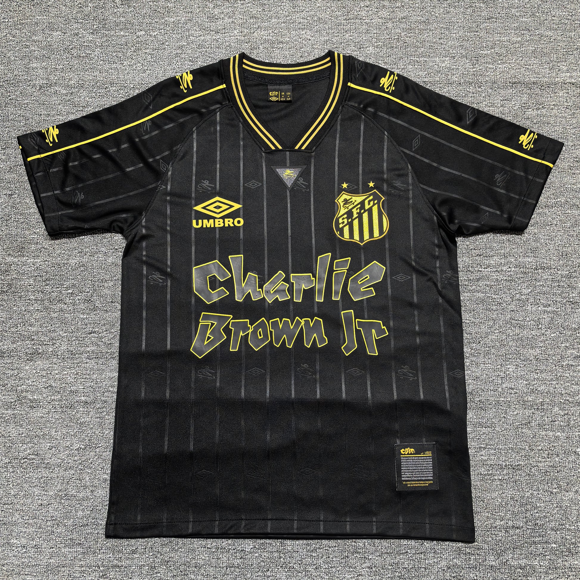 Santos’ Home Jersey x Charlie Brown - Classic XI