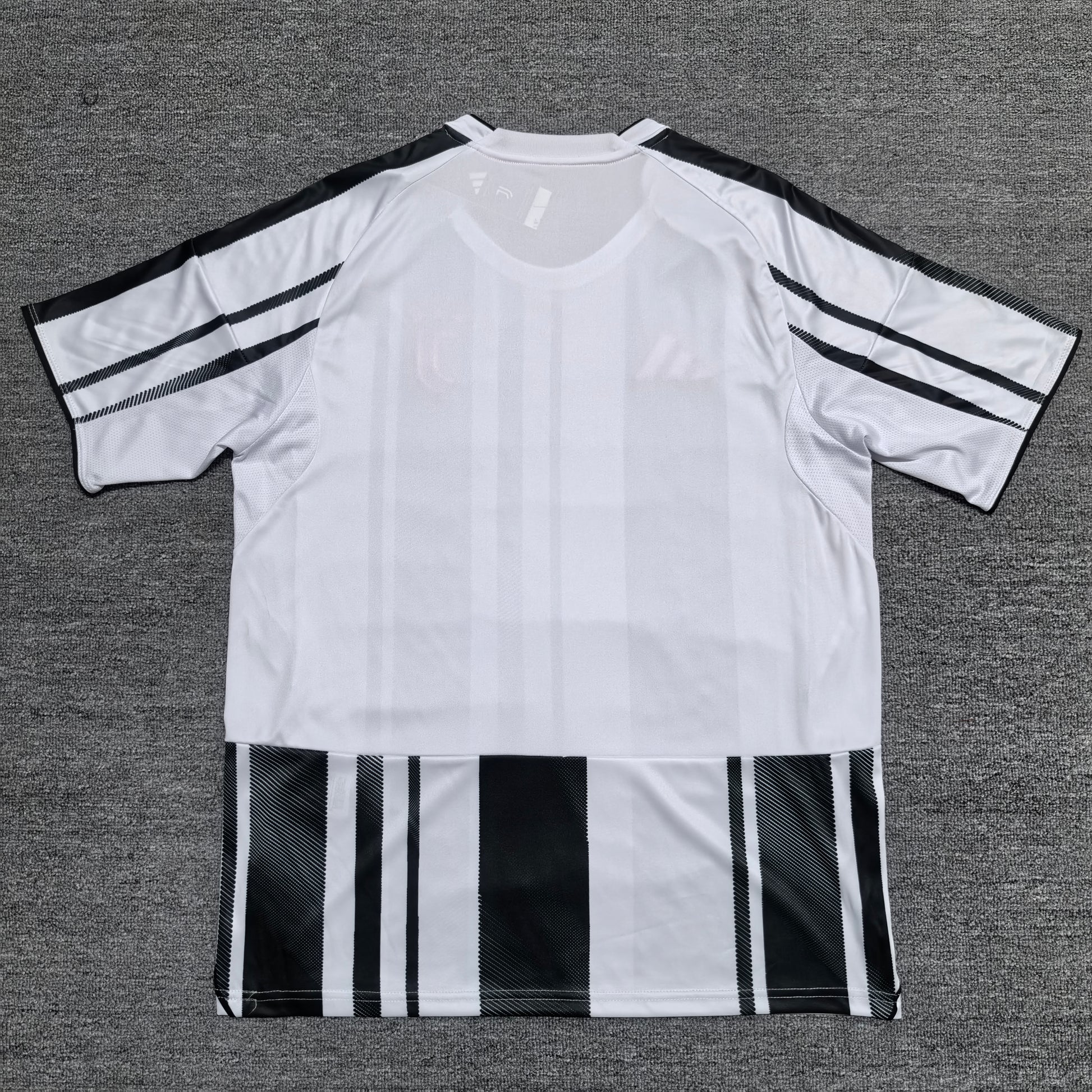 Juventus’ Home Jersey 25/26 - Classic XI
