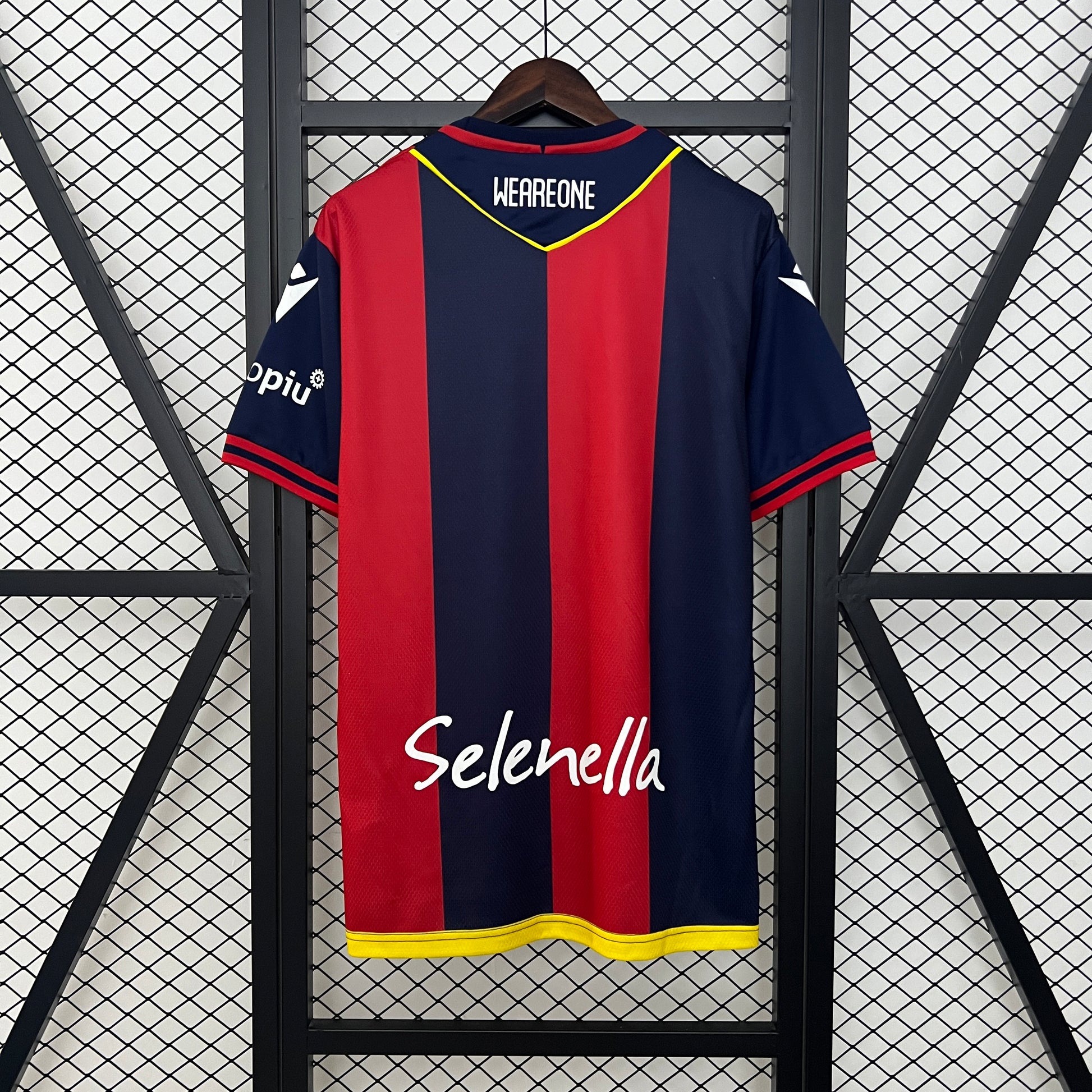 Bologna’s Home Jersey 24/25 - Classic XI