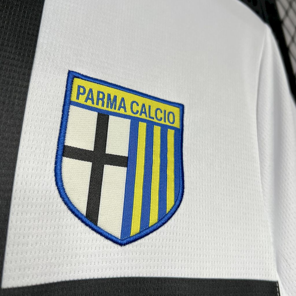 Parma’s Home Jersey 24/25 - Classic XI