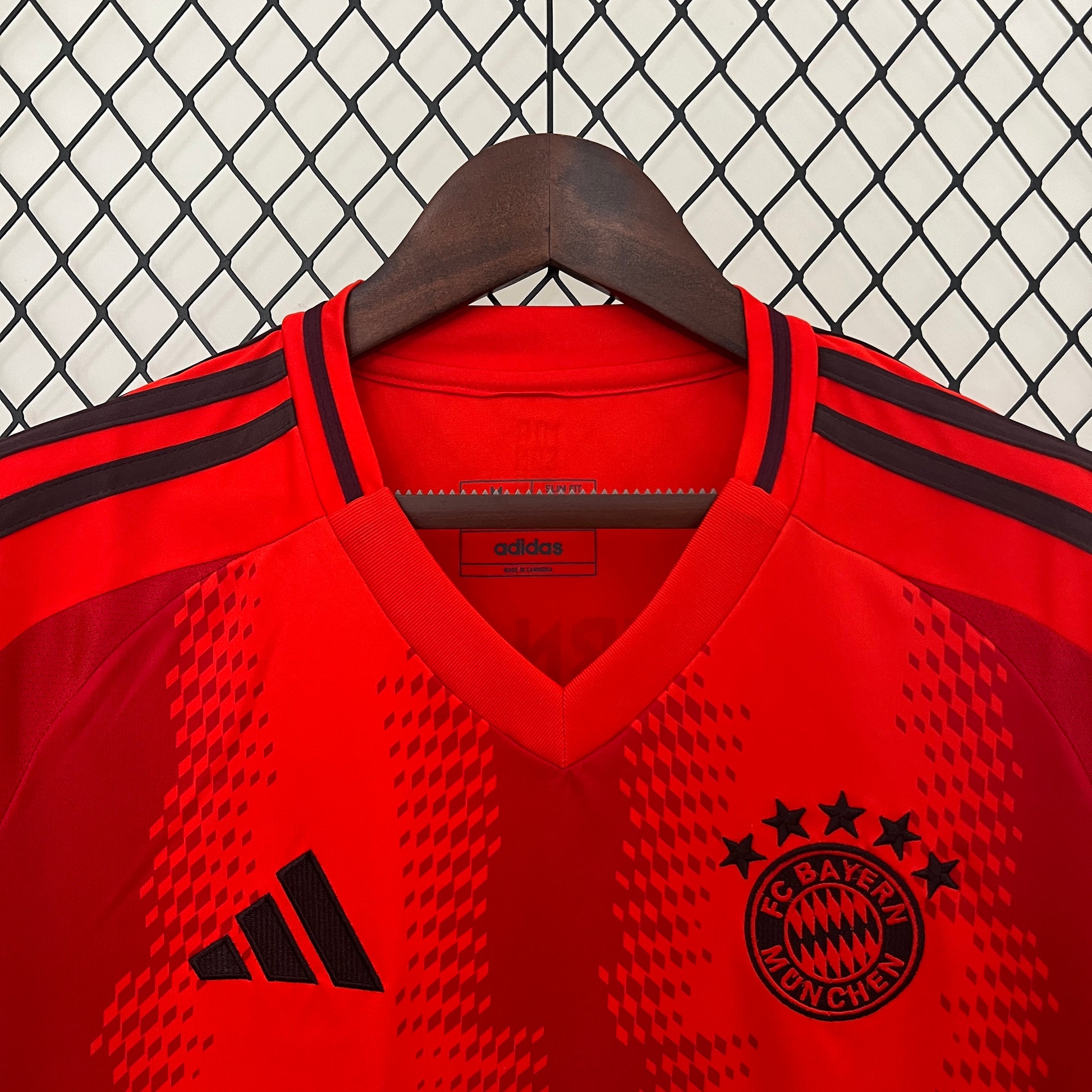 Bayern Monaco’s Home Jersey 24/25 - Classic XI