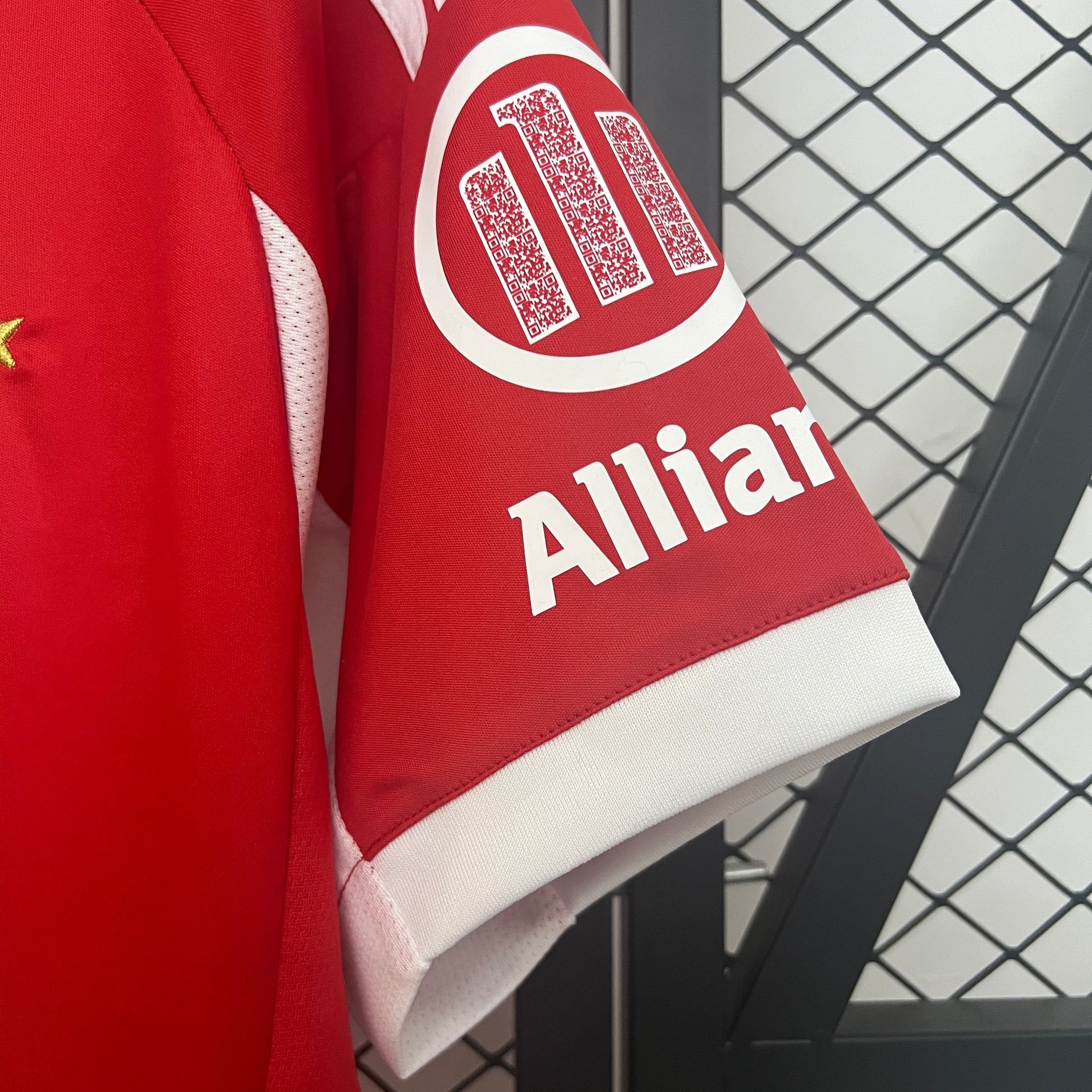 Bayern Monaco’s Home Jersey 25/26 - Classic XI