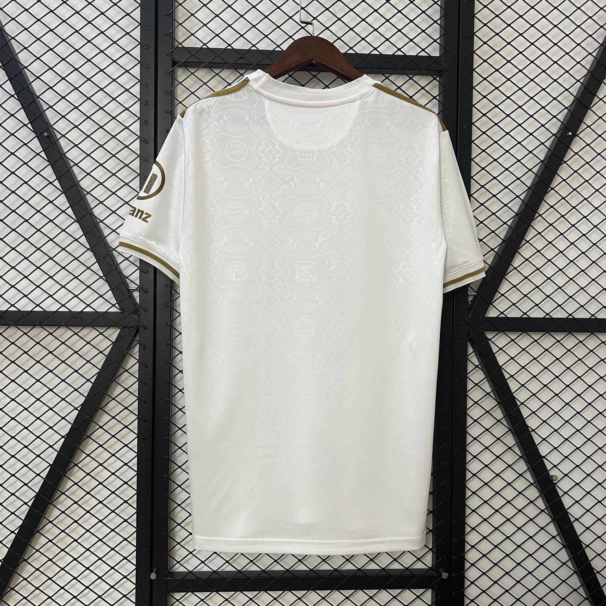 Bayern Monaco’s 125 years White Edition Jersey - Classic XI