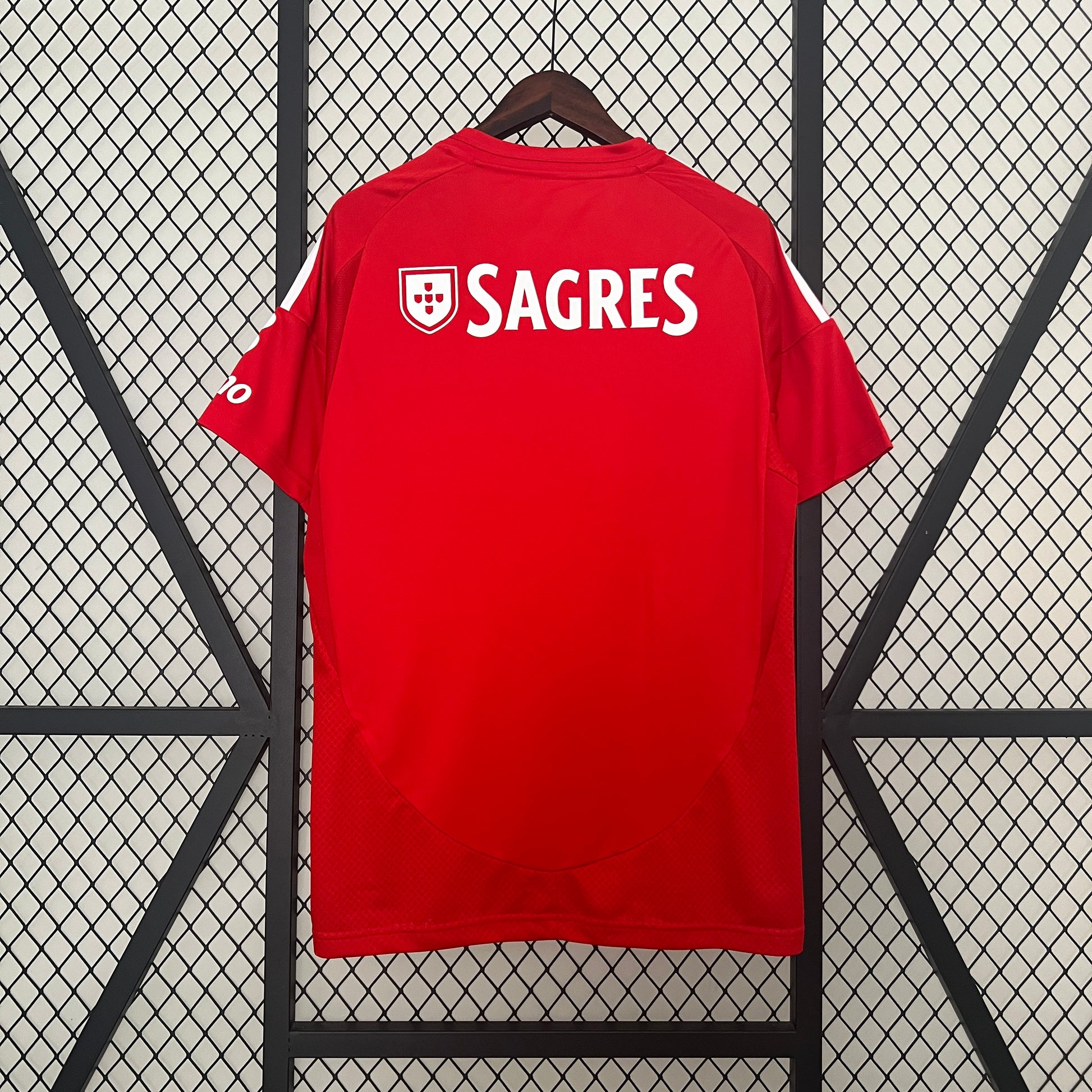Benfica’s Home Jersey 24/25 - Classic XI