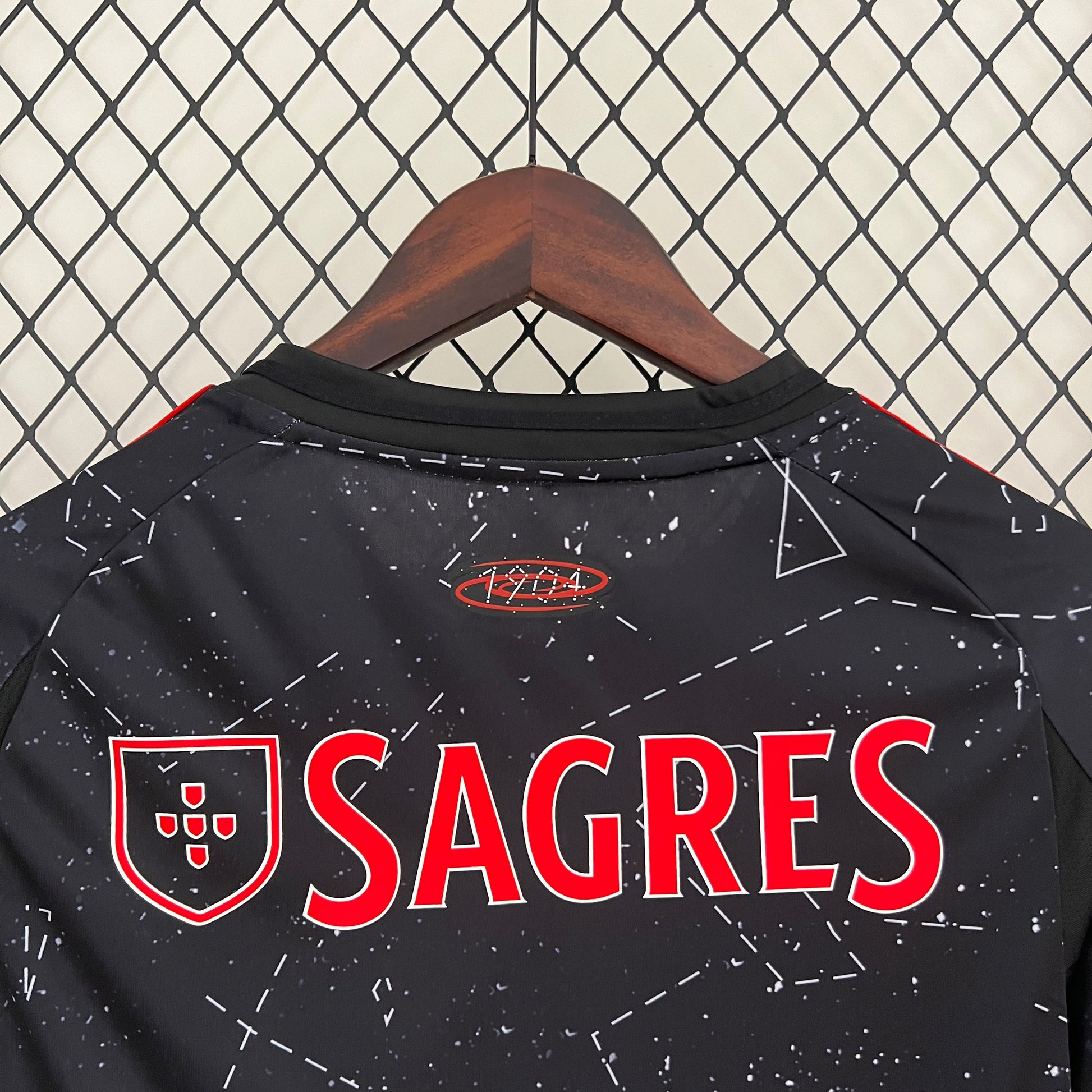 Benfica’s Away Jersey 24/25 - Classic XI