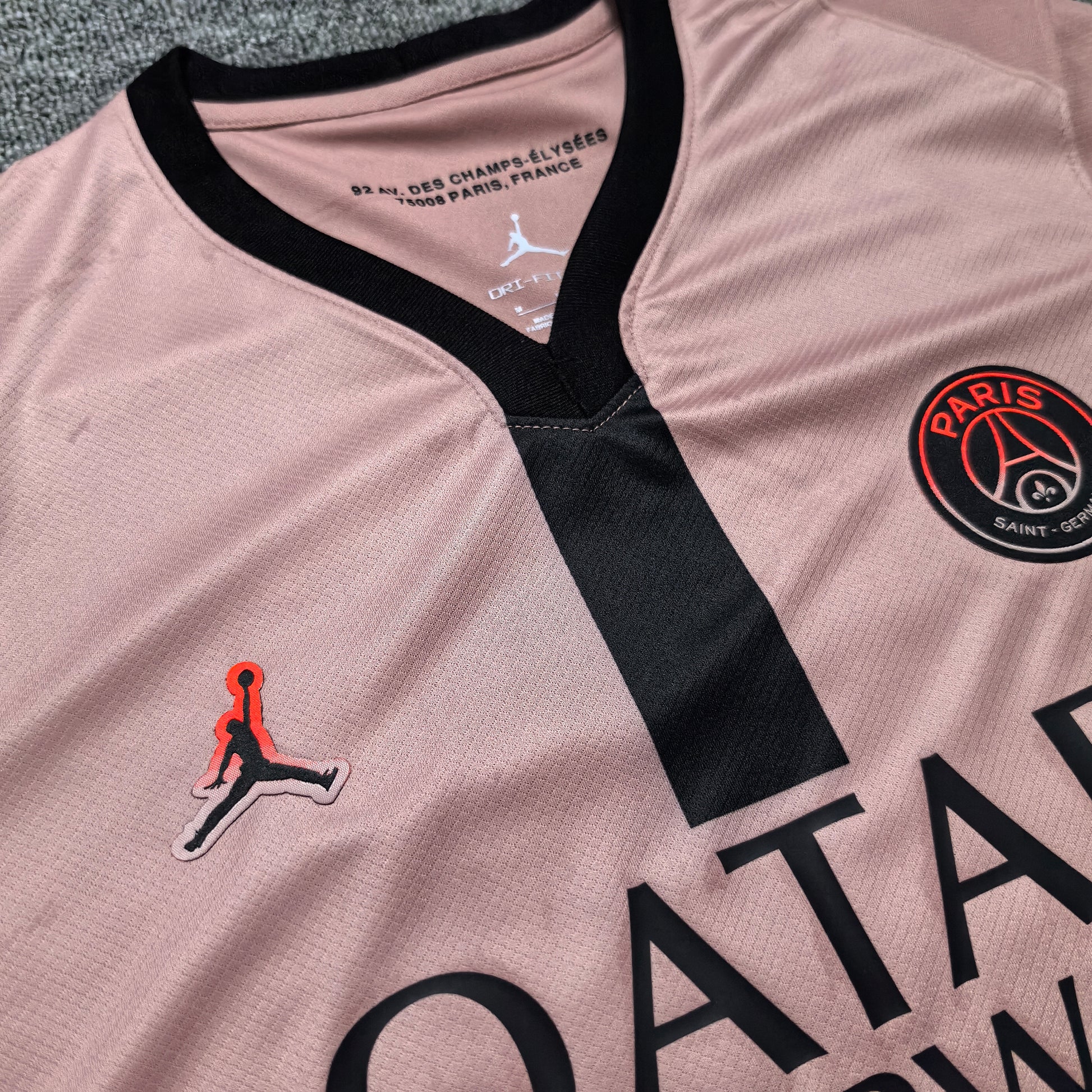PSG’s 3rd Jersey 24/25 - Classic XI