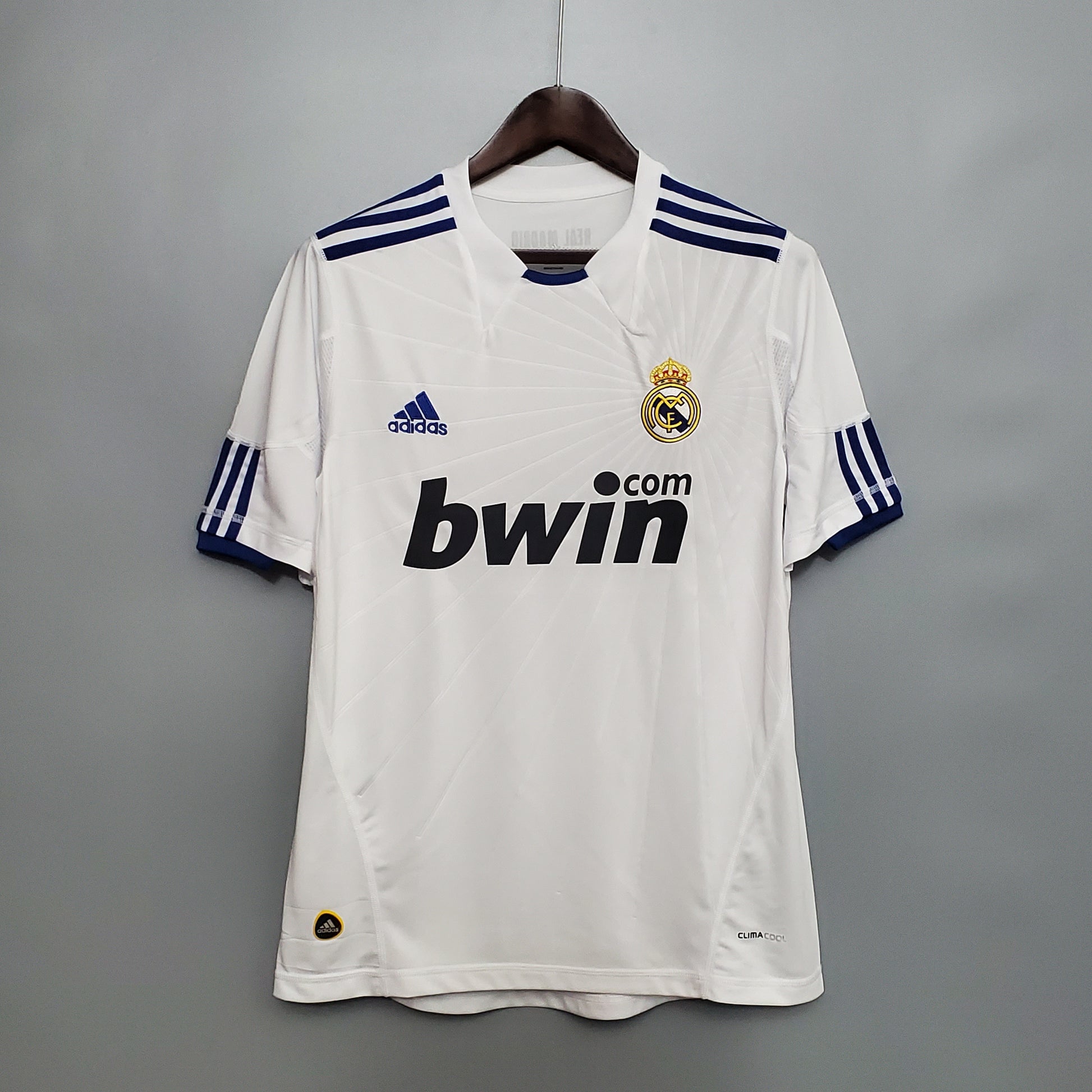Real Madrid’s Home Jersey 10/11 - Classic XI