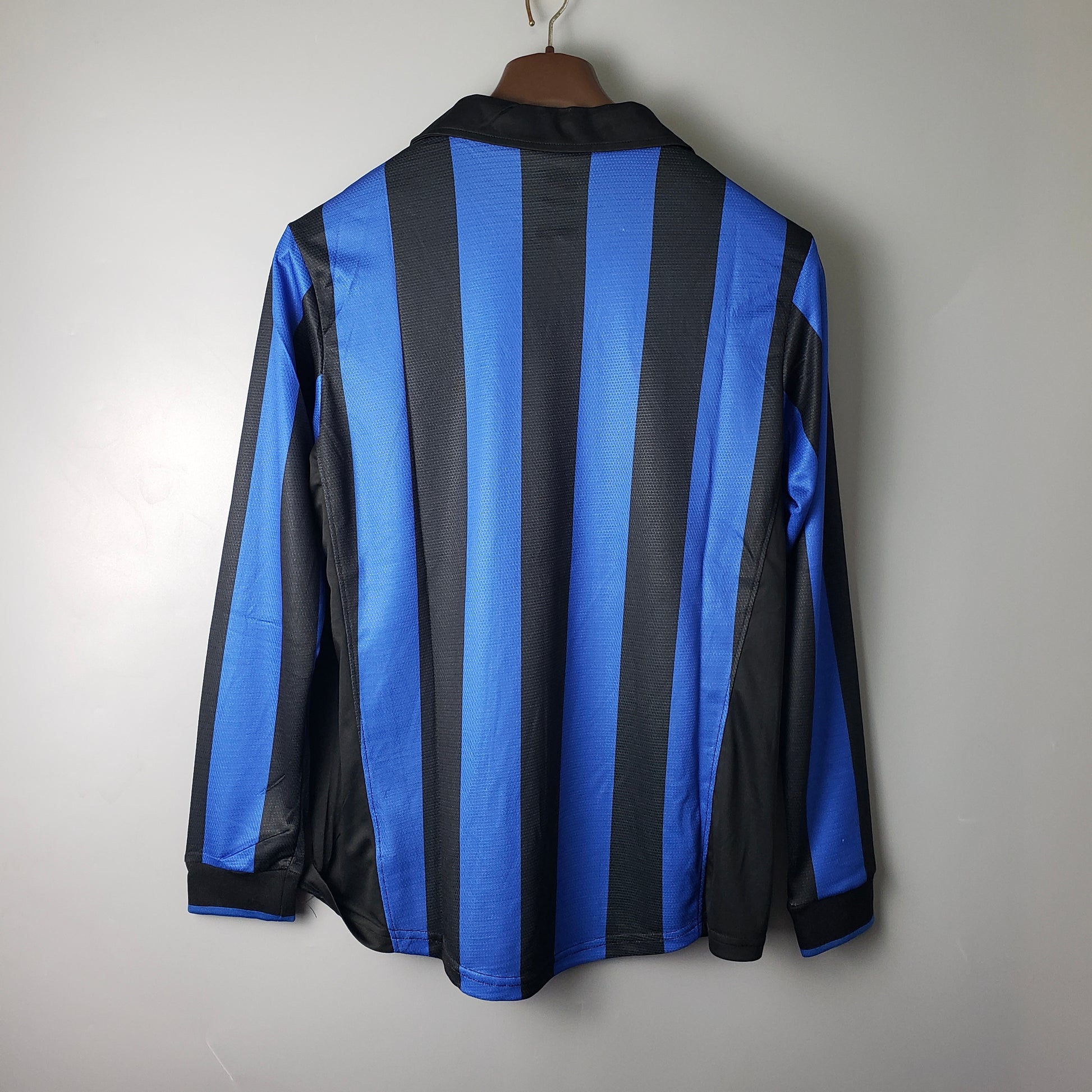 Inter’s Home Jersey 97/98 (Long Sleeves) - Classic XI