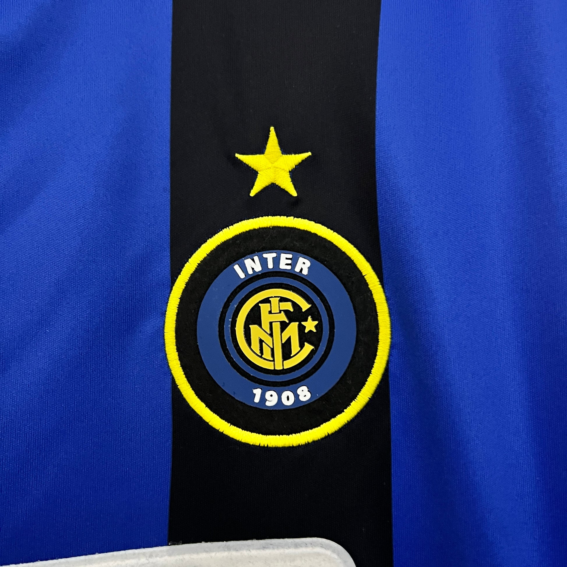 Inter’s Home Jersey 02/03 - Classic XI