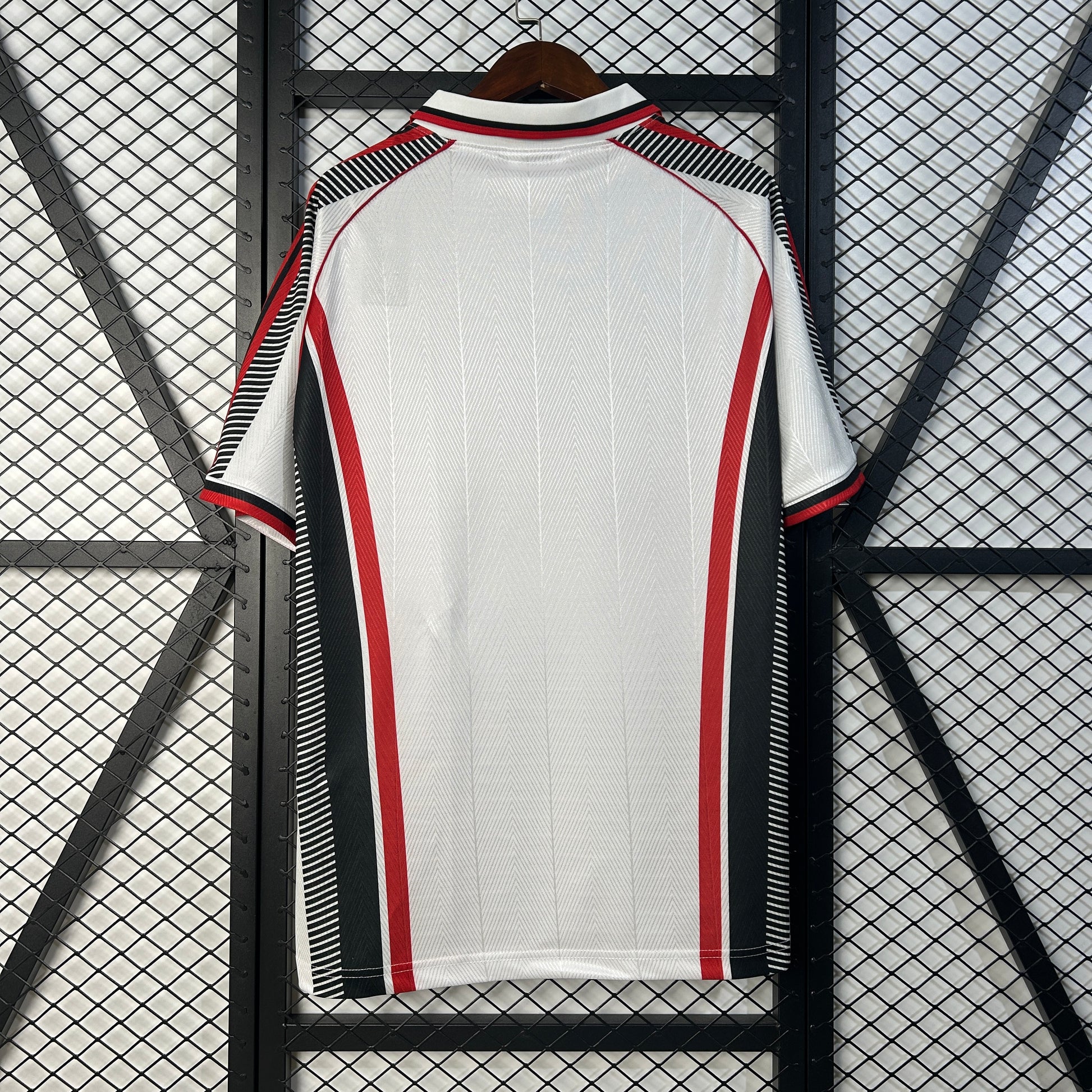 Milan’s Away Jersey 98/99 - Classic XI