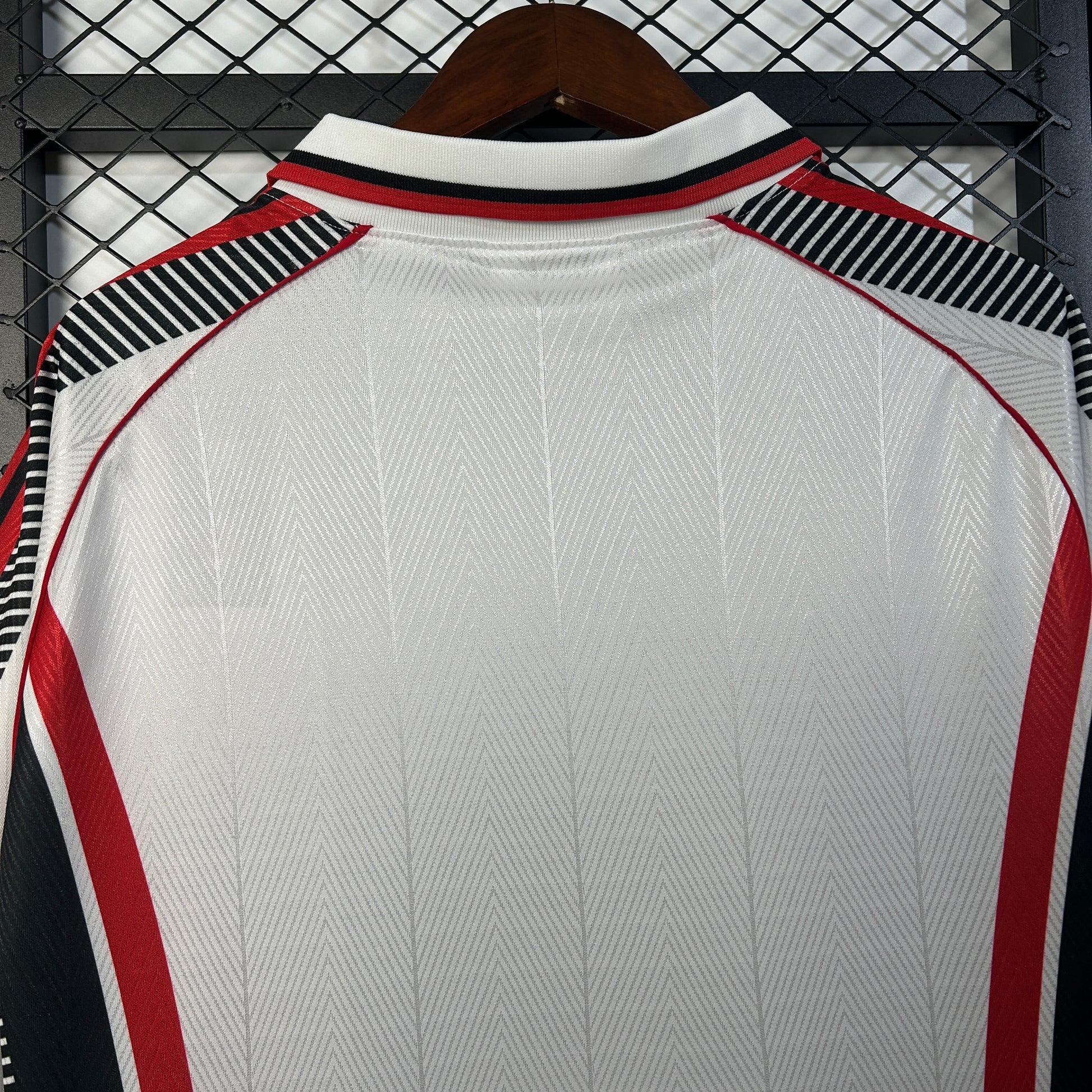 Milan’s Away Jersey 98/99 - Classic XI
