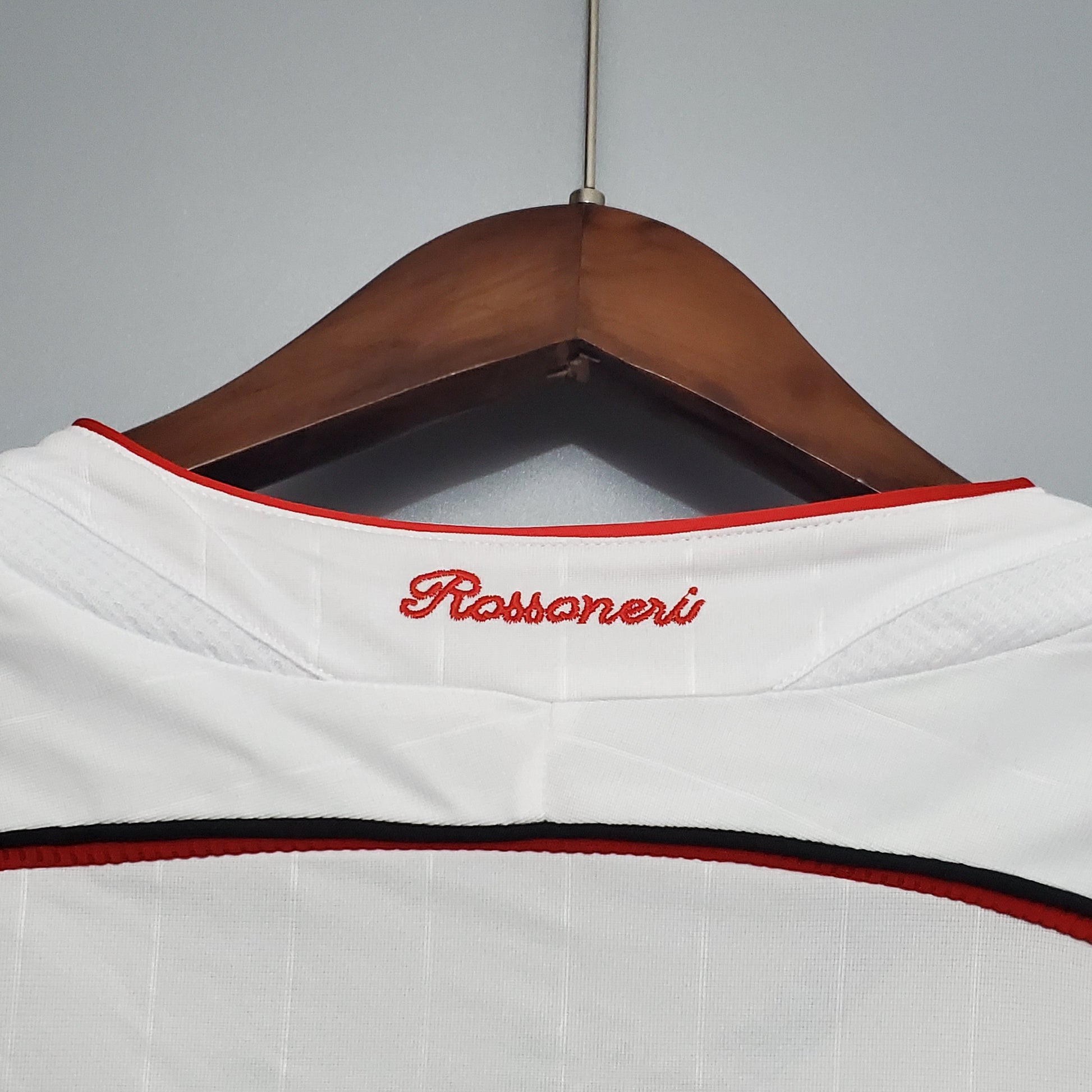 Milan’s Away Jersey 06/07 (Champions League Final)-Short Sleeves - Classic XI