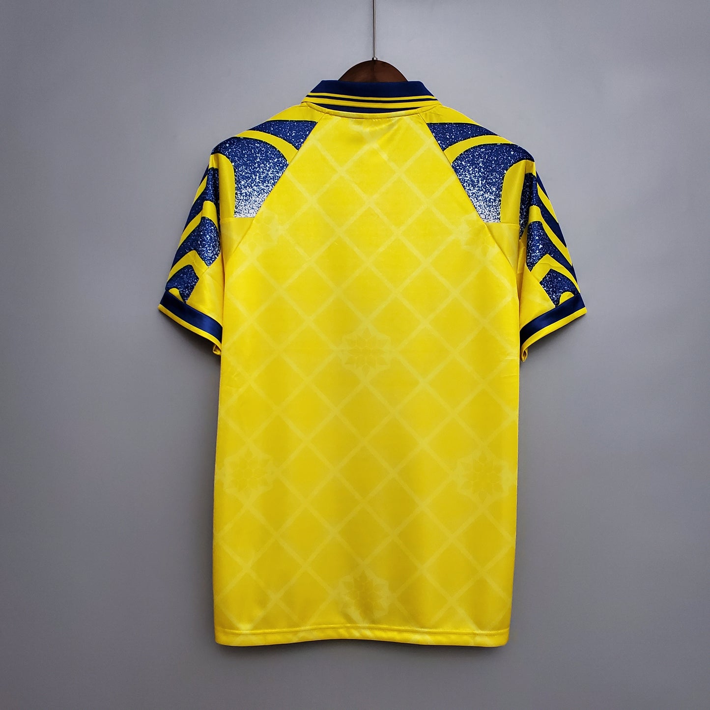 Parma’s Away Jersey 95/96 - Classic XI