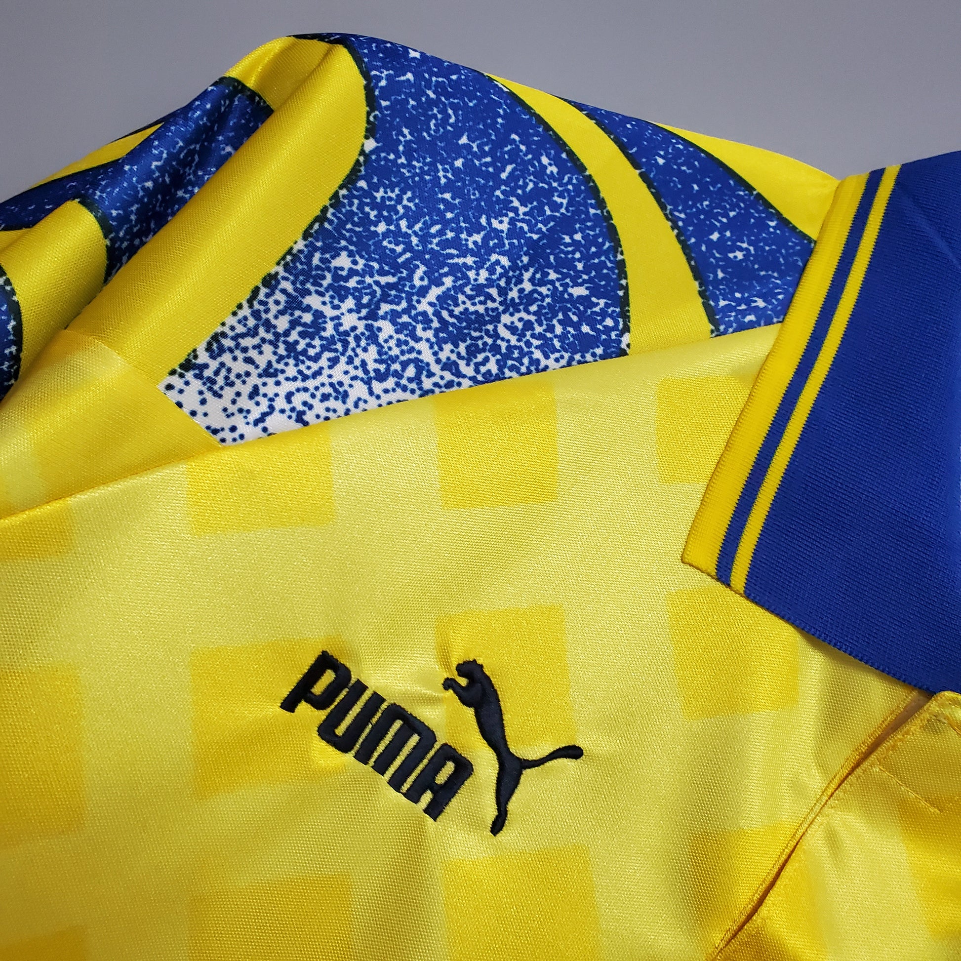 Parma’s Away Jersey 95/96 - Classic XI