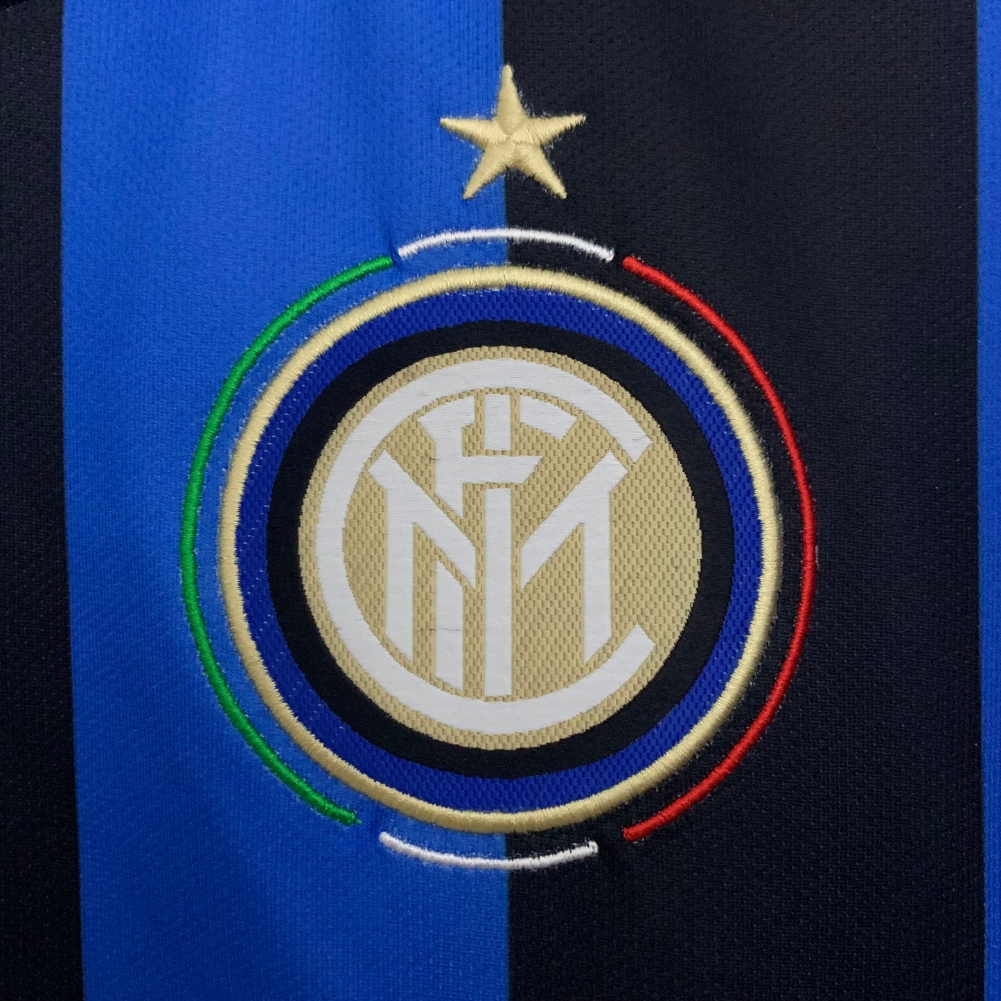 Inter’s Home Jersey 09/10 (Champions League Final) - Classic XI