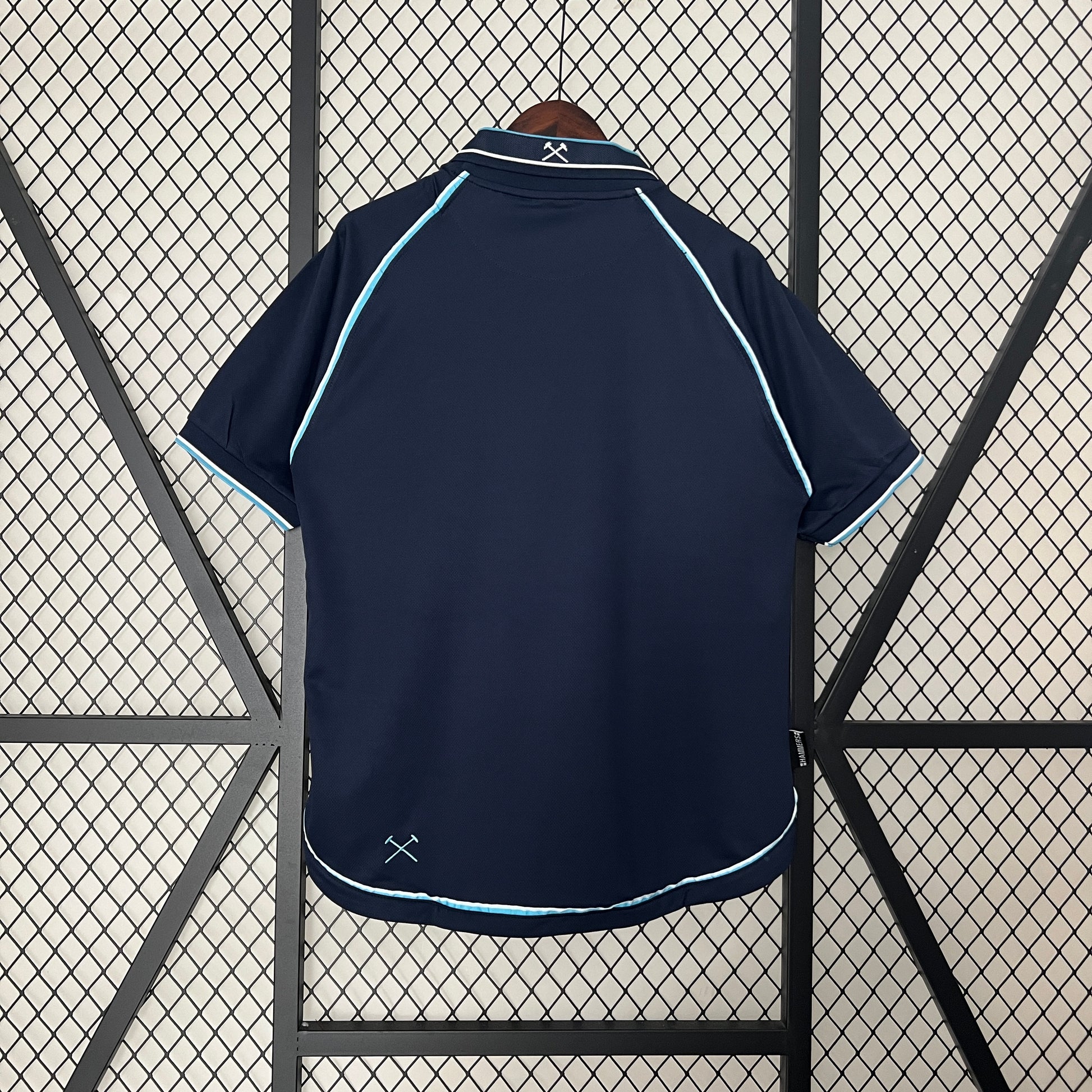 West Ham’s Away Jersey 99/00 - Classic XI