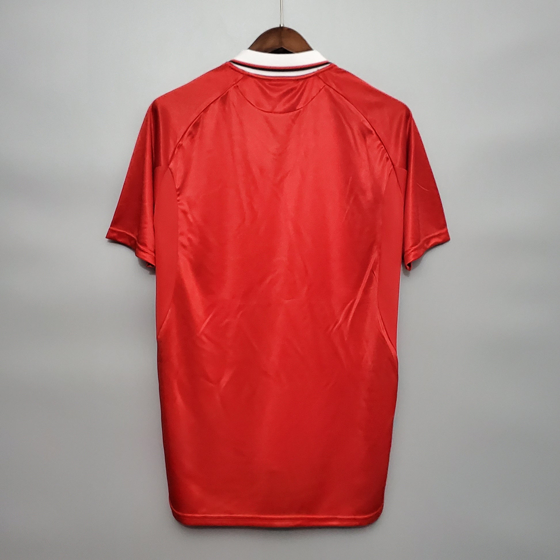 Manchester United’s Home Jersey 98/99 (Champions League Final) - Classic XI