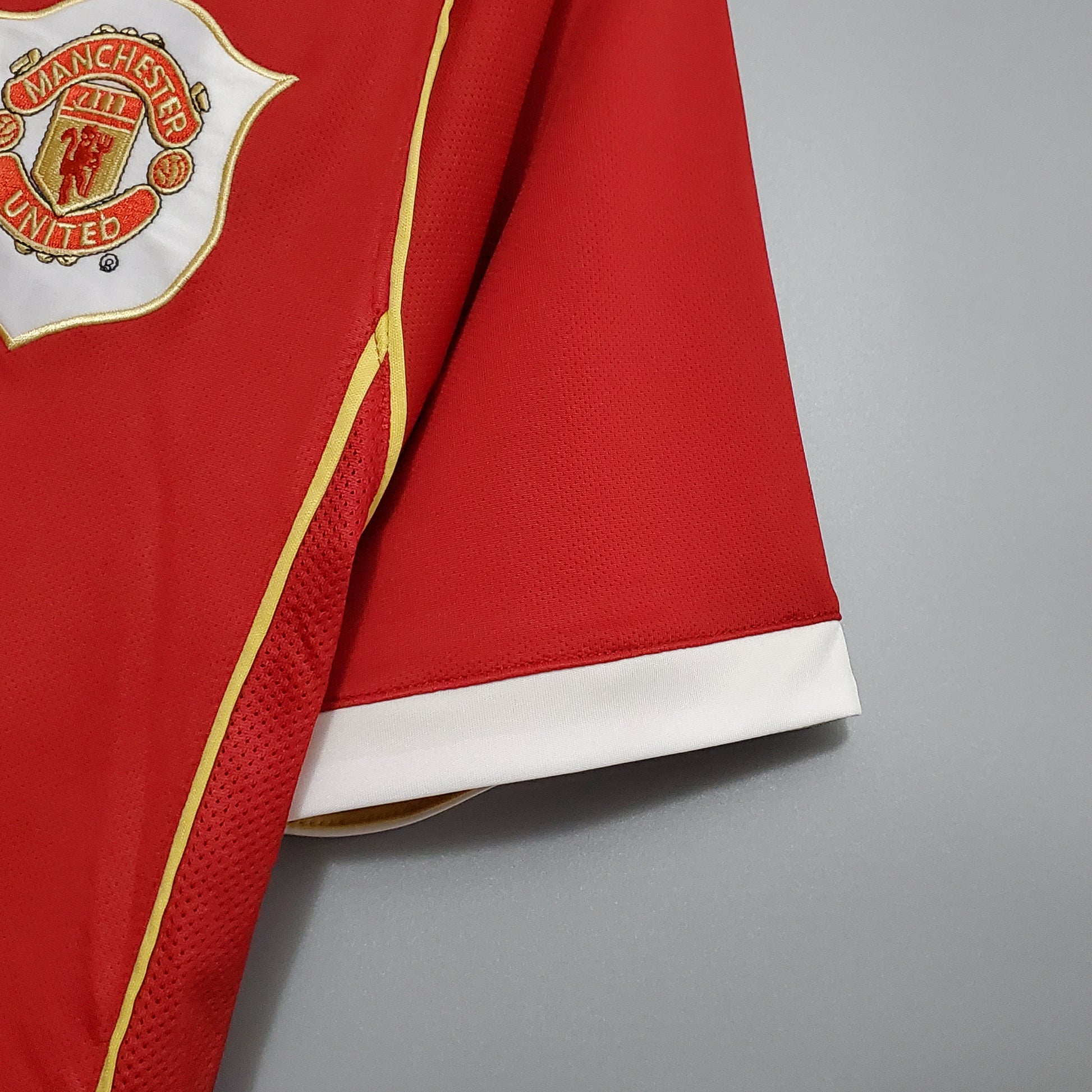 Manchester United’s Home Jersey 06/07 - Classic XI
