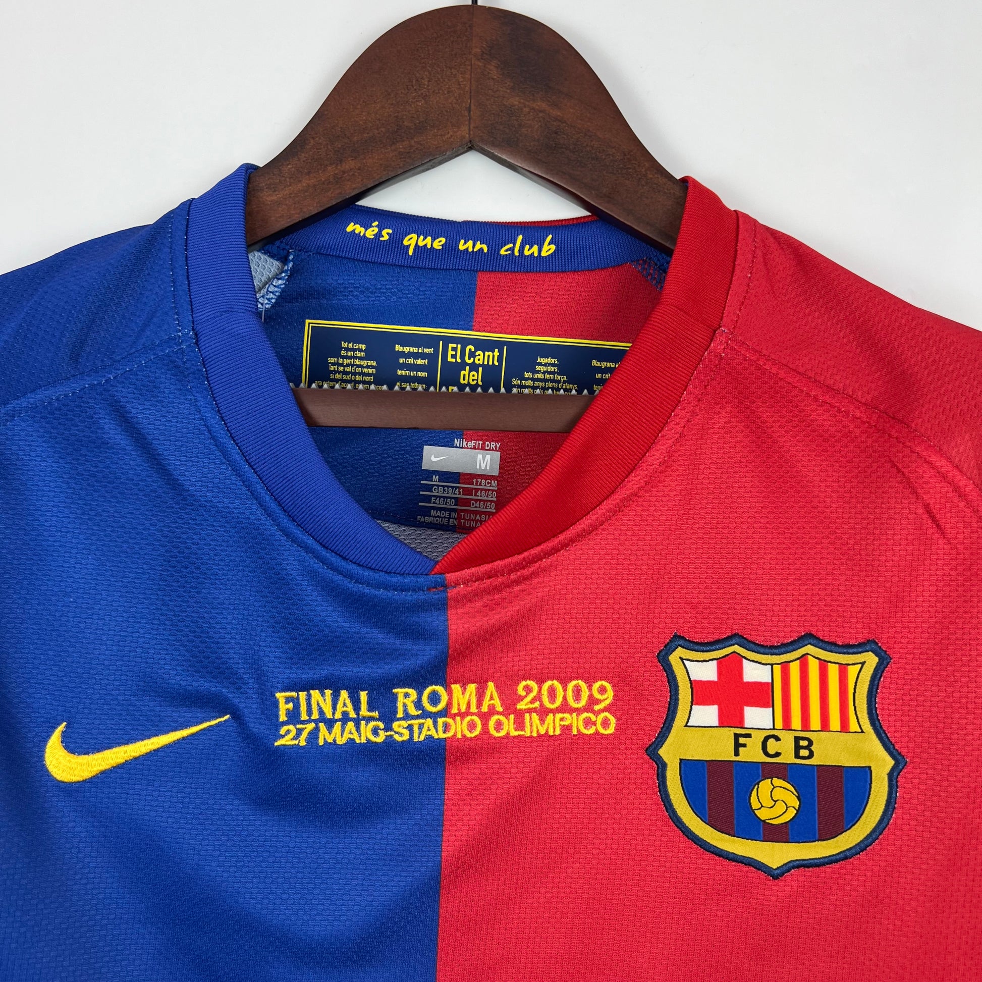 Barcellona’s Home Jersey 08/09 (Champions League Final) - Classic XI