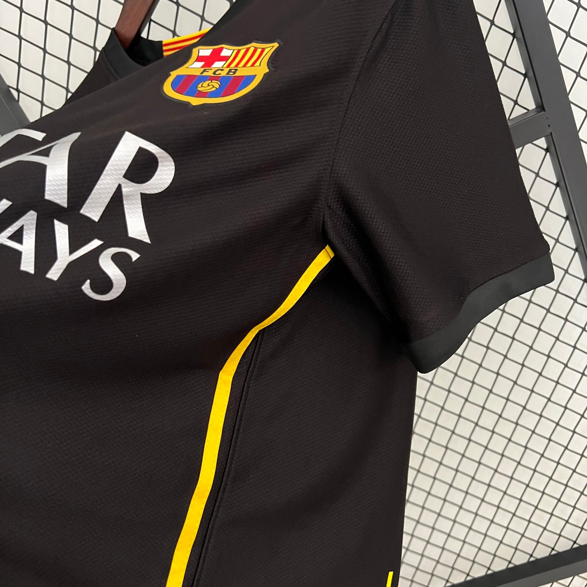 Barcellona’s 3rd Jersey 13/14 - Classic XI