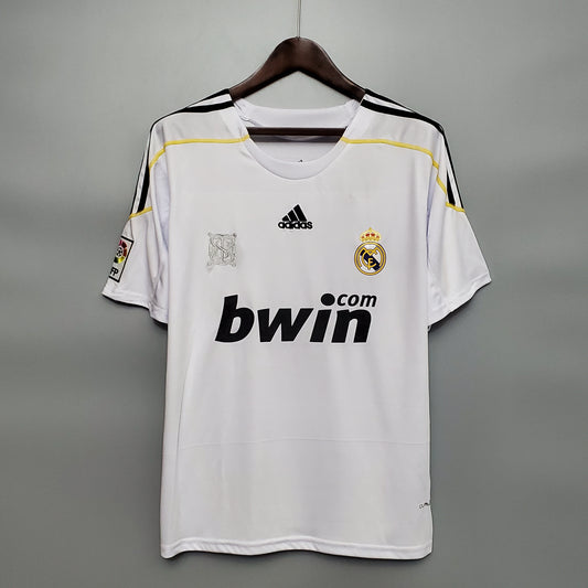 Real Madrid’s Home Jersey 09/10 - Classic XI