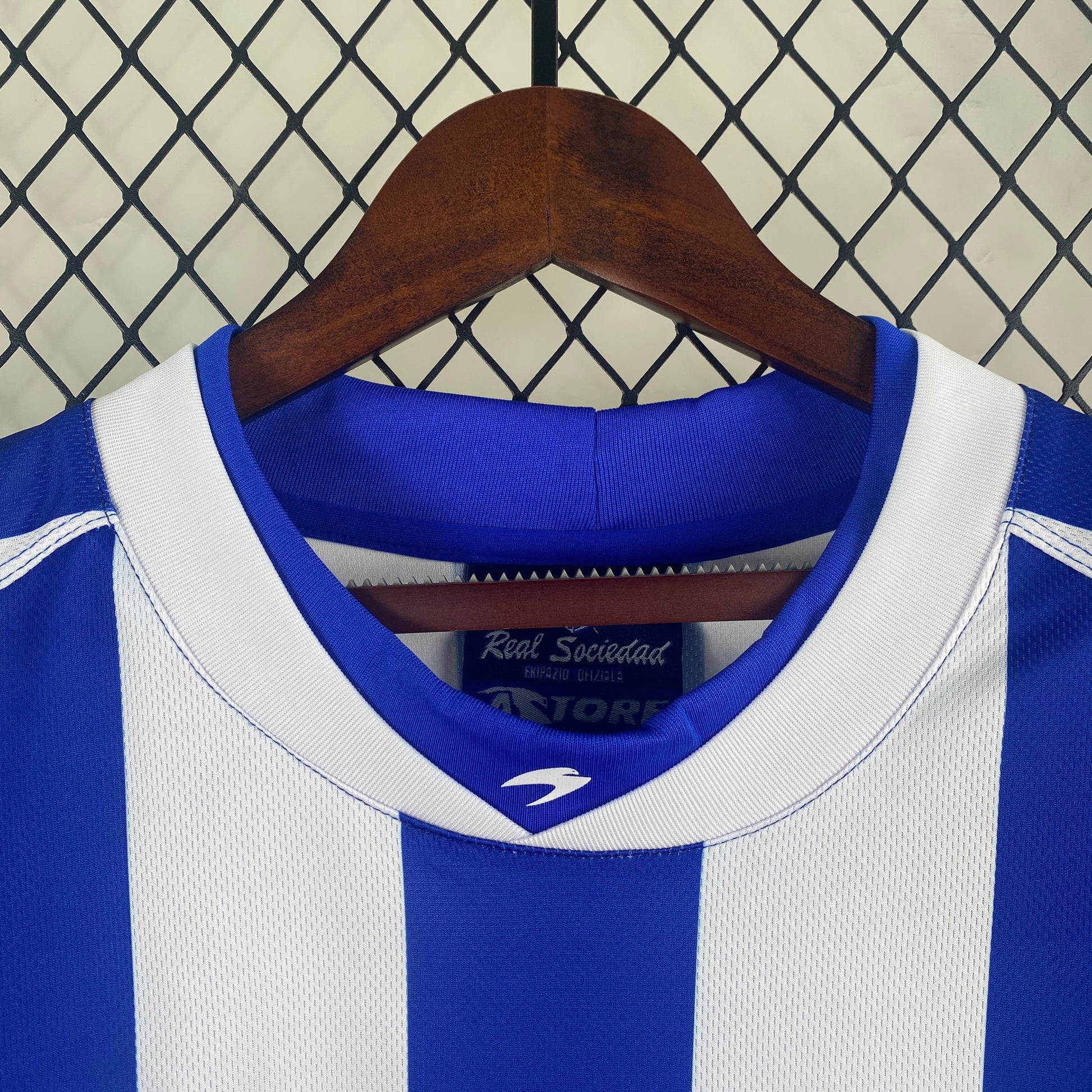 Real Sociedad’s Home Jersey 02/03 - Classic XI