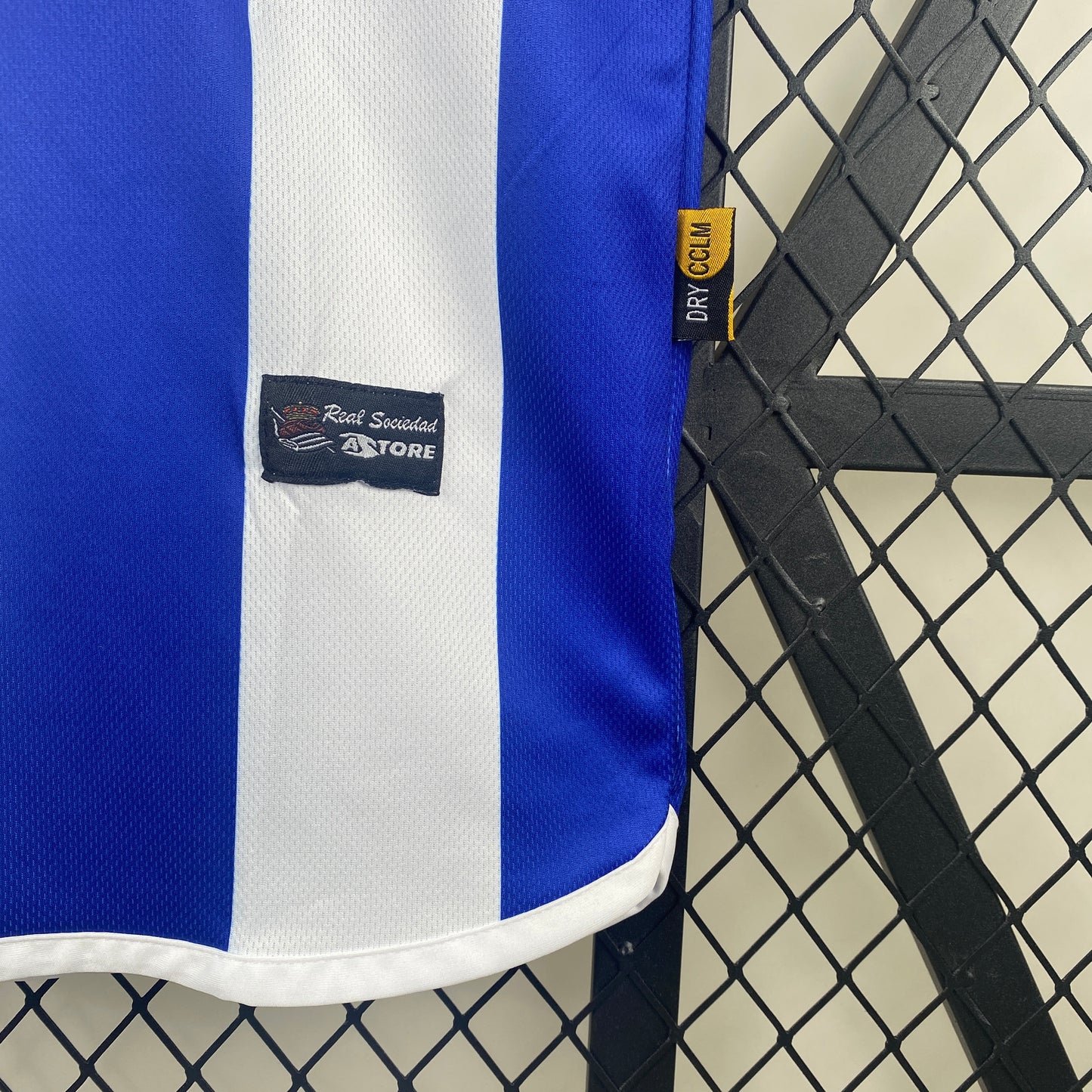 Real Sociedad’s Home Jersey 02/03 - Classic XI