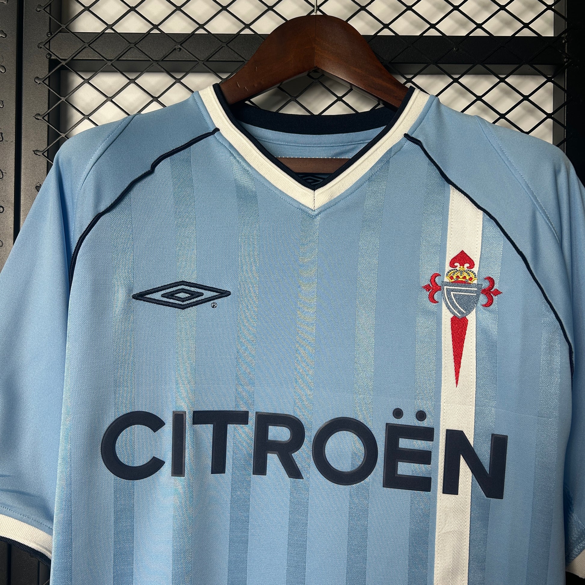 Celta Vigo’s Home Jersey 01/02 - Classic XI