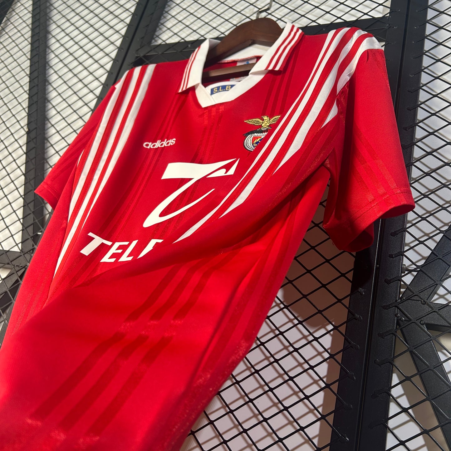 Benfica’s Home Jersey 97/98 - Classic XI