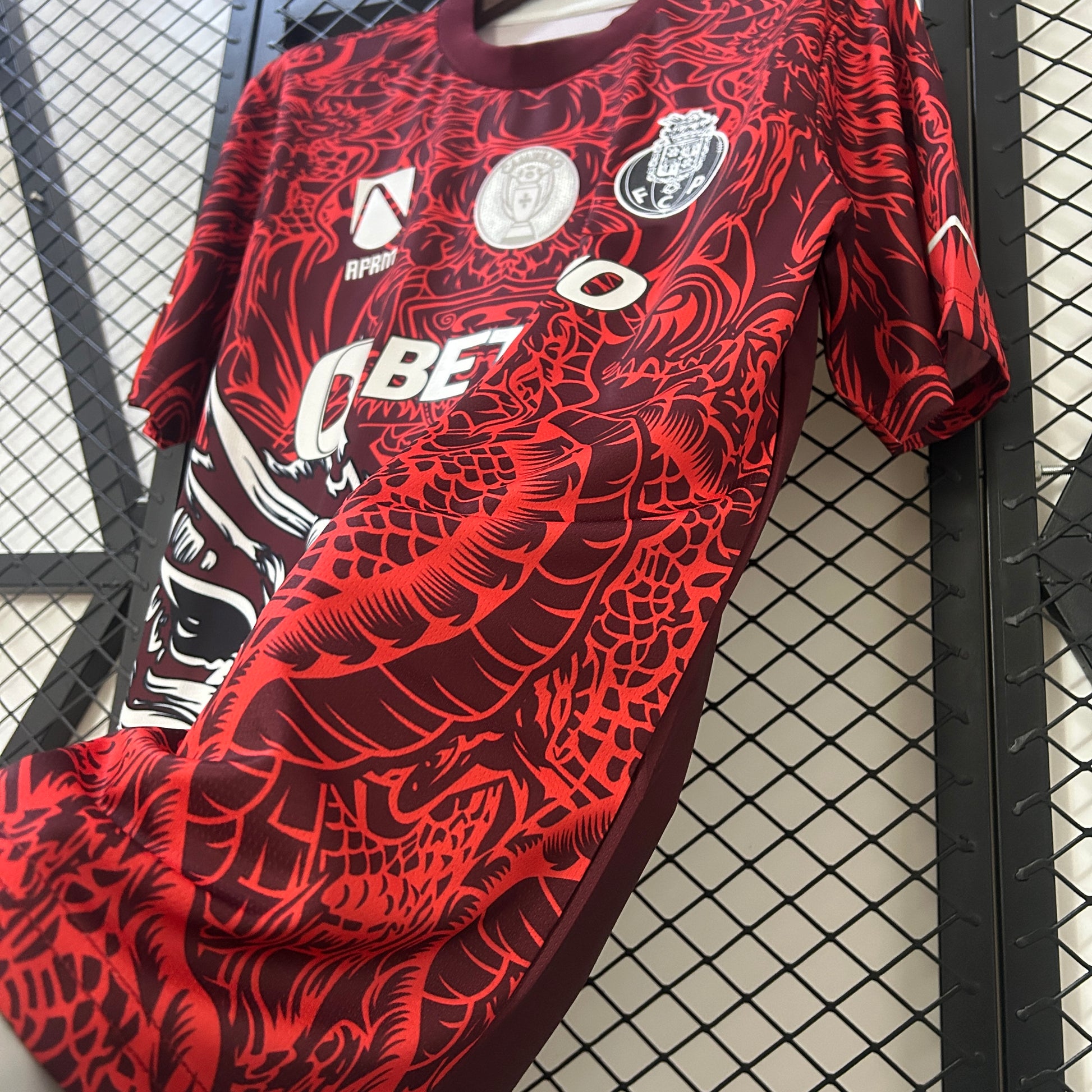 Porto’s Special Edition “Red Dragon” - Classic XI