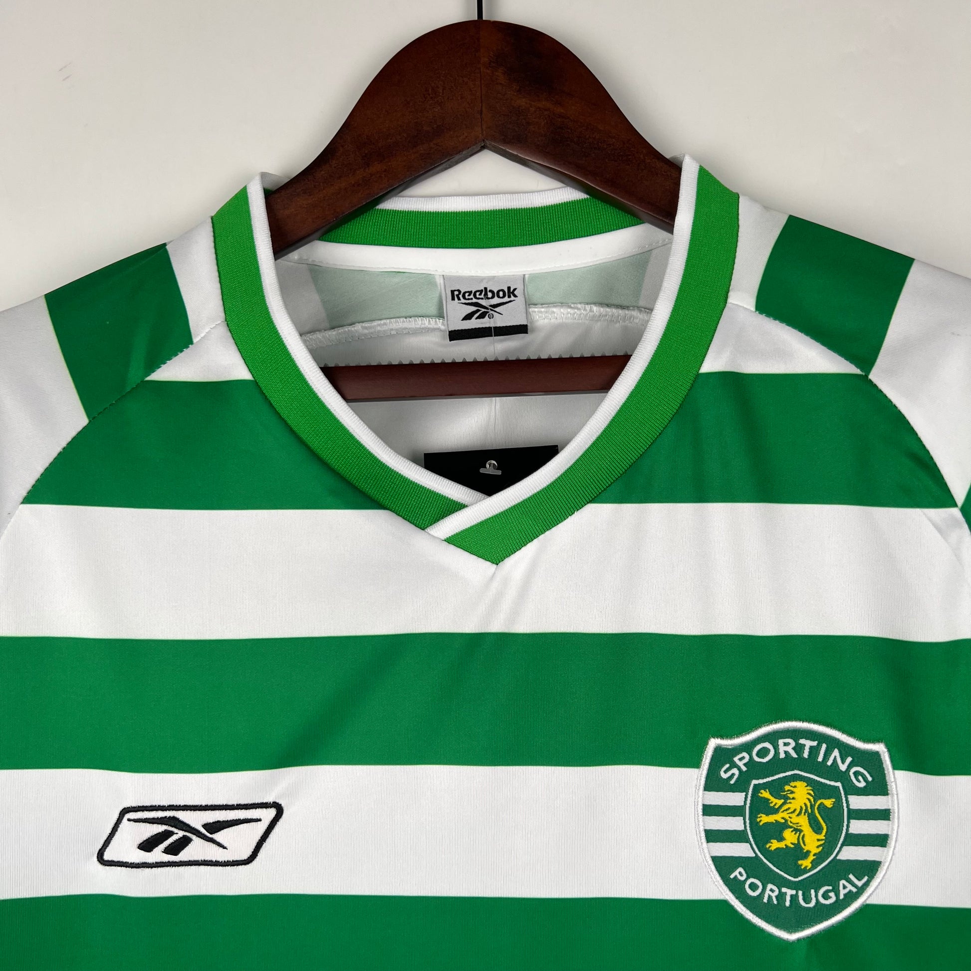 Sporting Lisbona’s Home Jersey 03/04 - Classic XI