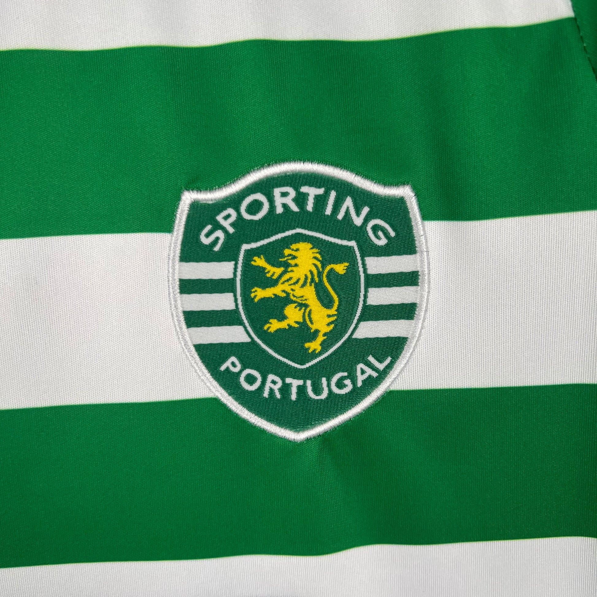 Sporting Lisbona’s Home Jersey 03/04 - Classic XI