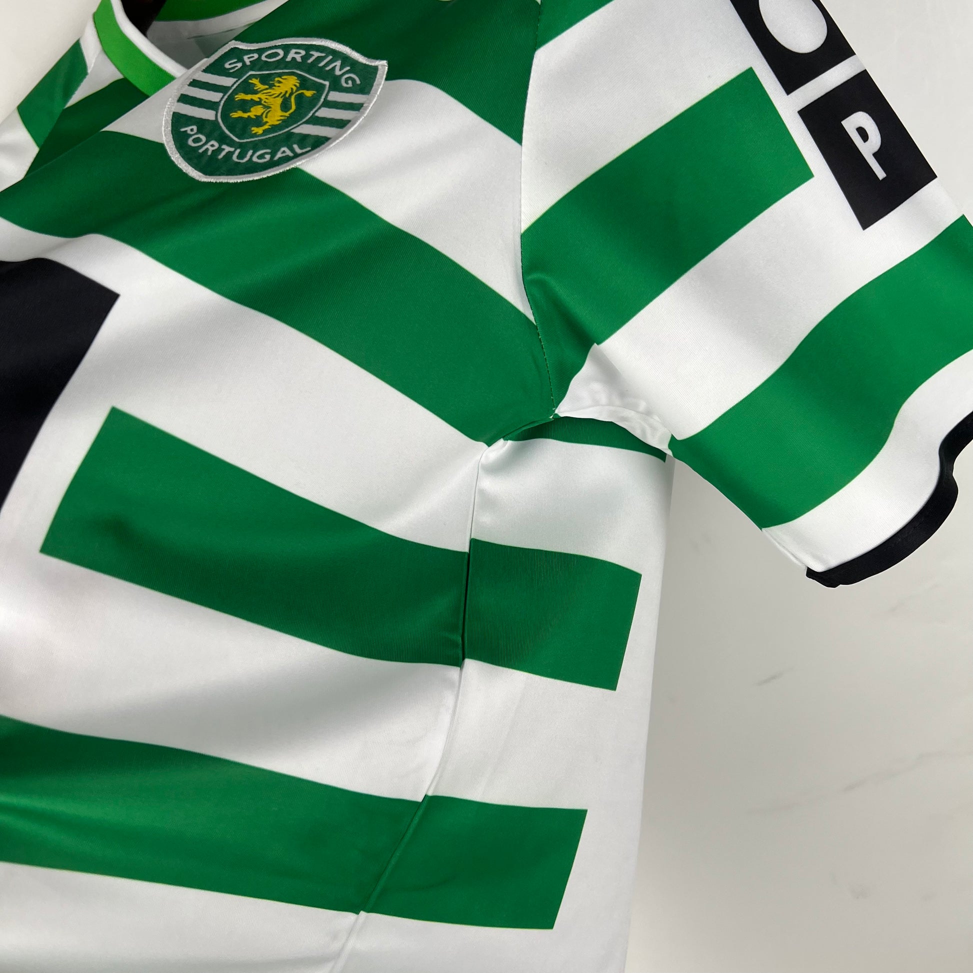Sporting Lisbona’s Home Jersey 03/04 - Classic XI