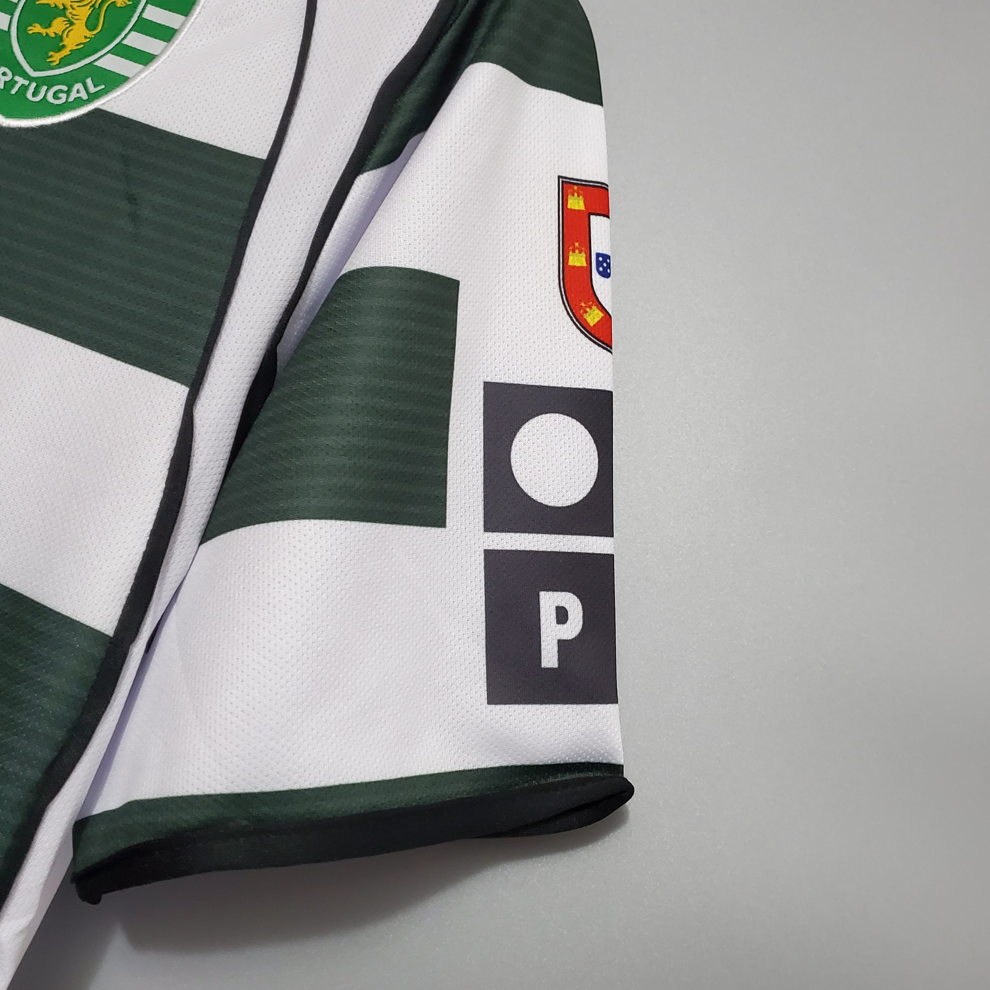 Sporting Lisbona’s Home Jersey 01/02 - Classic XI