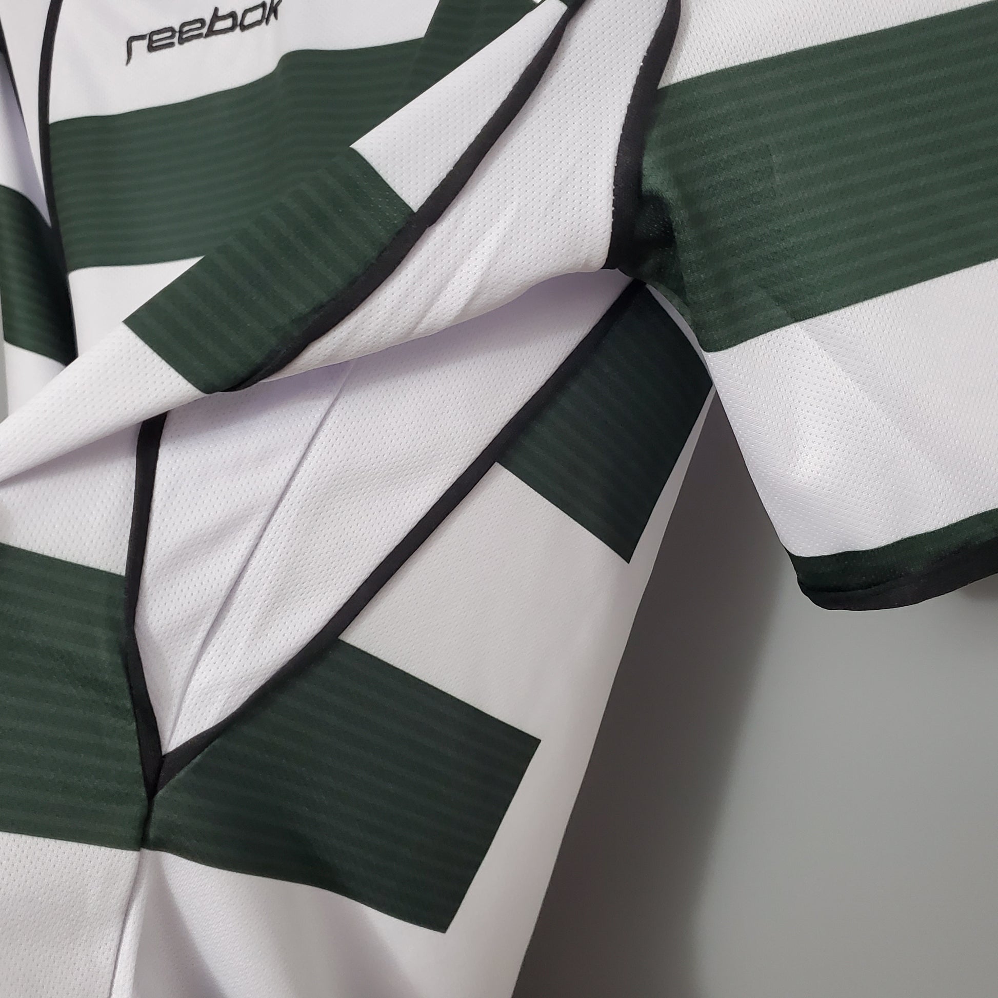Sporting Lisbona’s Home Jersey 01/02 - Classic XI