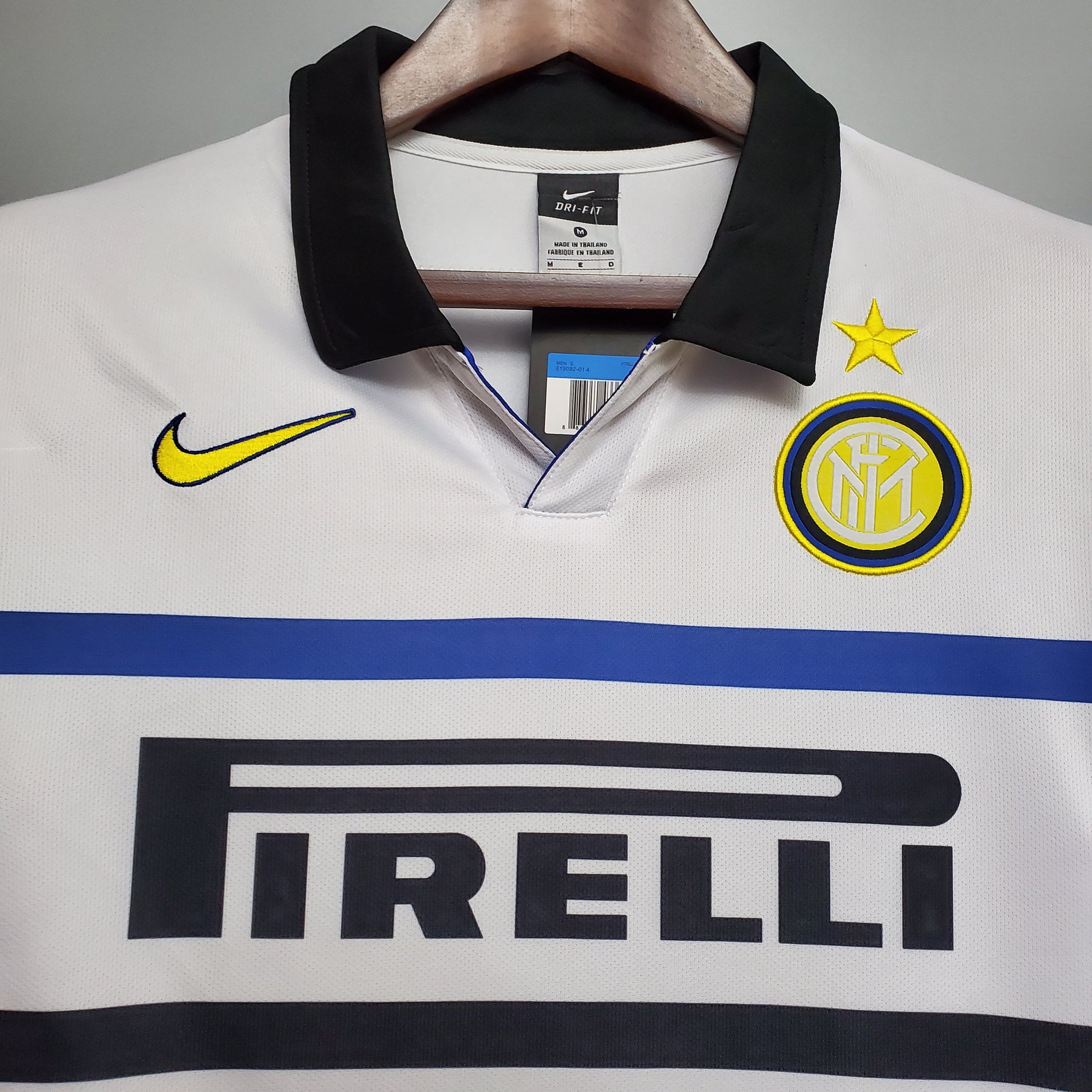 Inter’s Away Jersey 98/99 - Classic XI