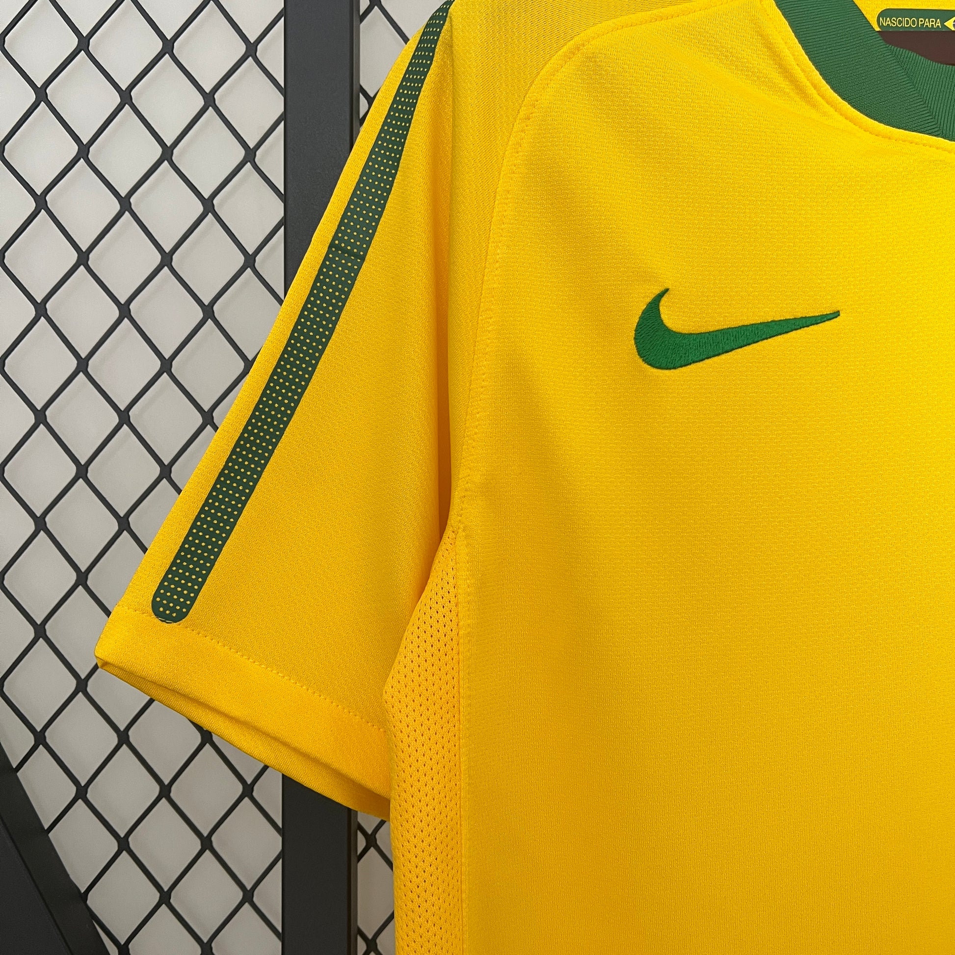 Brasil’s Home Jersey 2006 - Classic XI