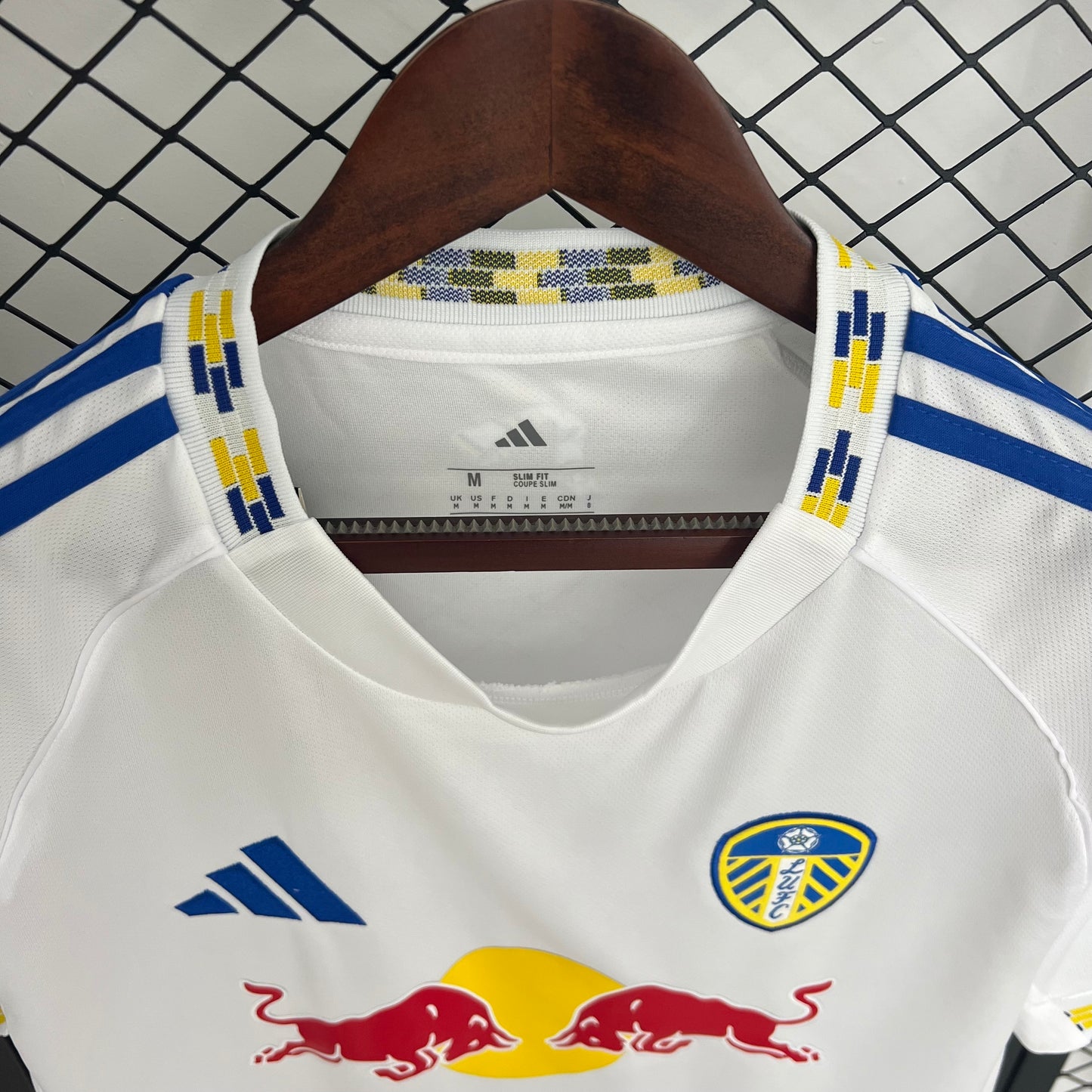 Leeds’ Away Jersey 2025/26